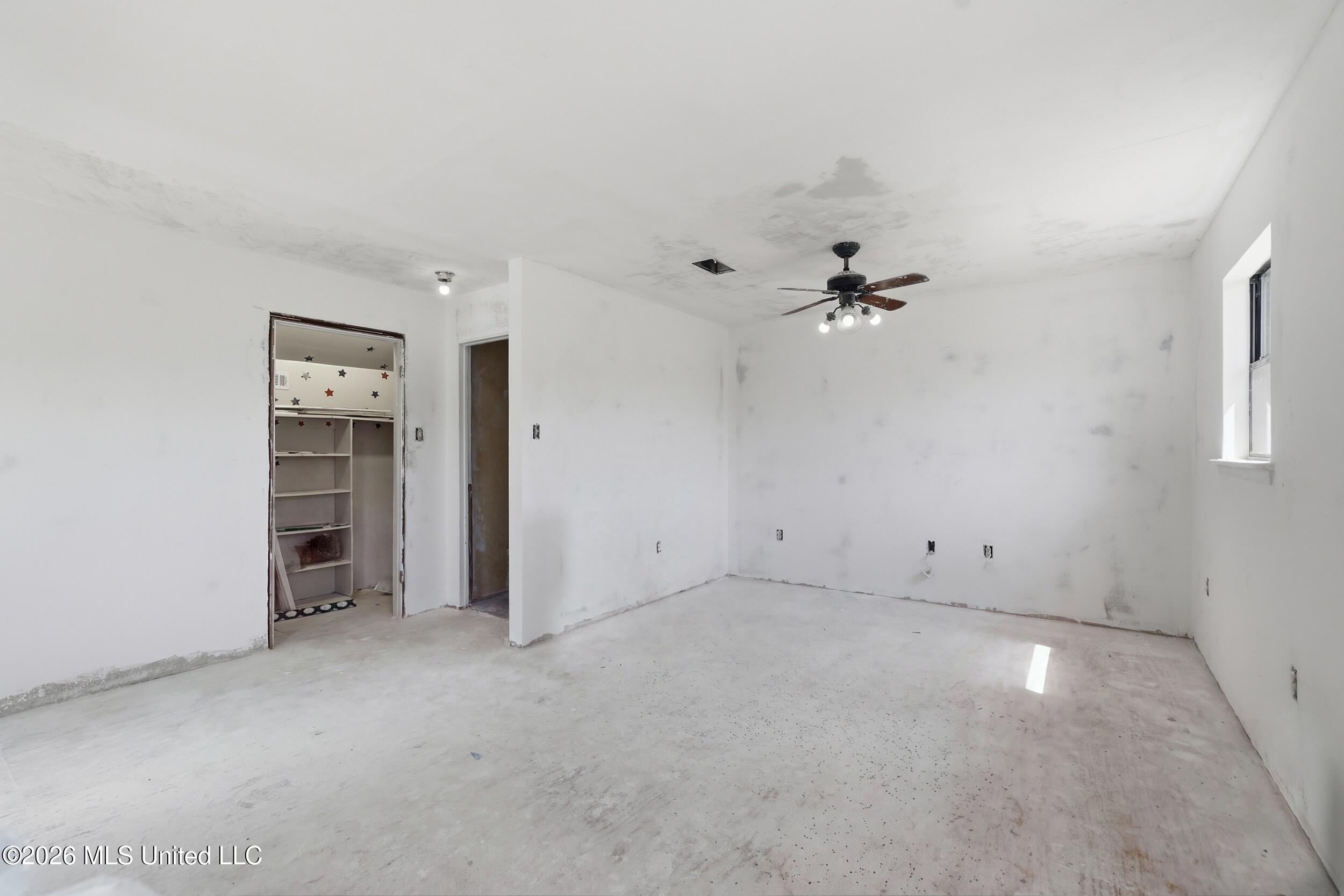 12448 Lorraine Road Property Photo 25