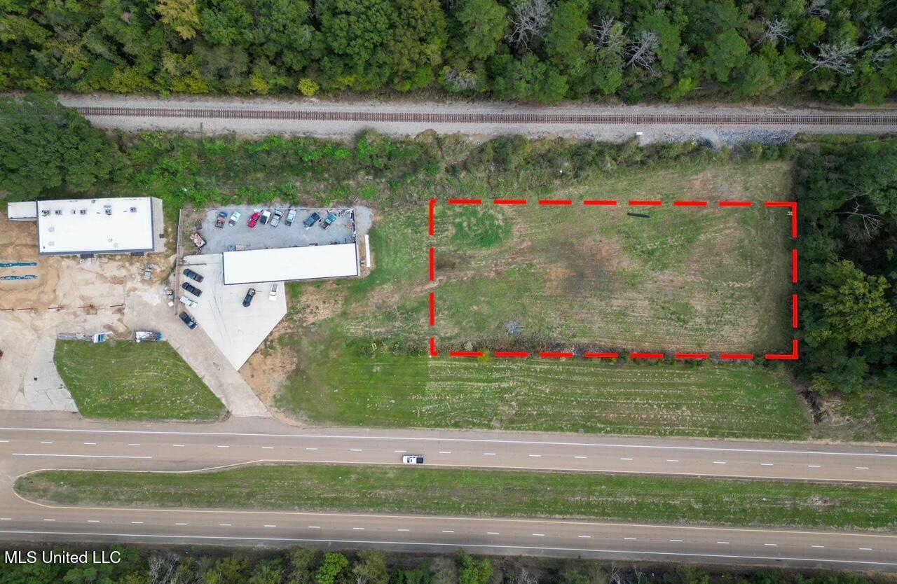 576 Us 49 Property Photo 1