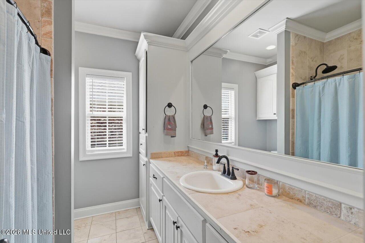 2022 E Ridge Circle Property Photo 27
