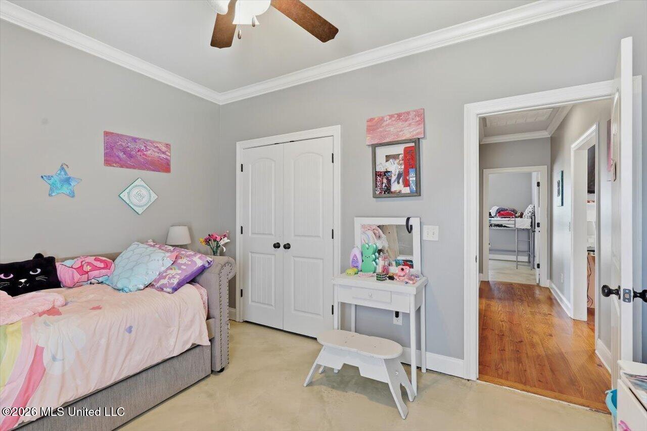 2022 E Ridge Circle Property Photo 29