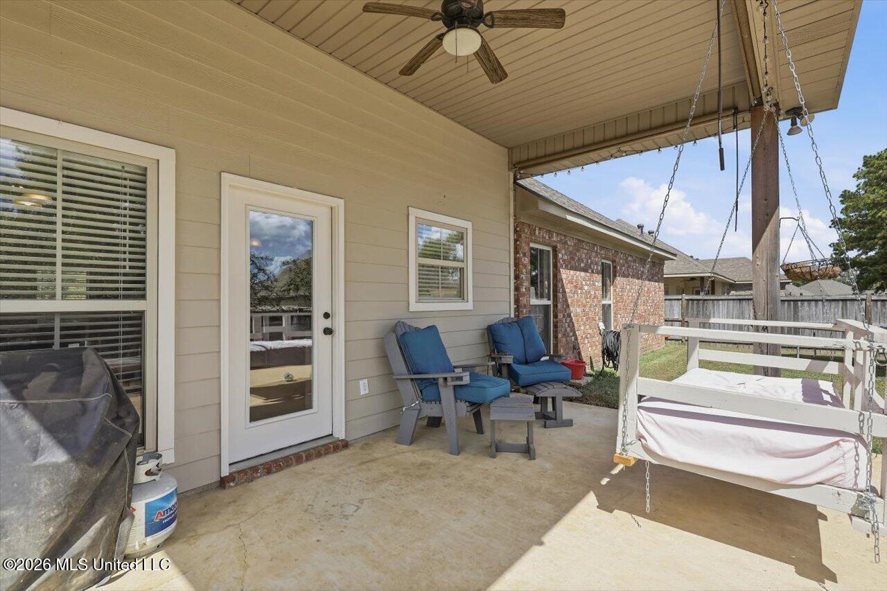 2022 E Ridge Circle Property Photo 30