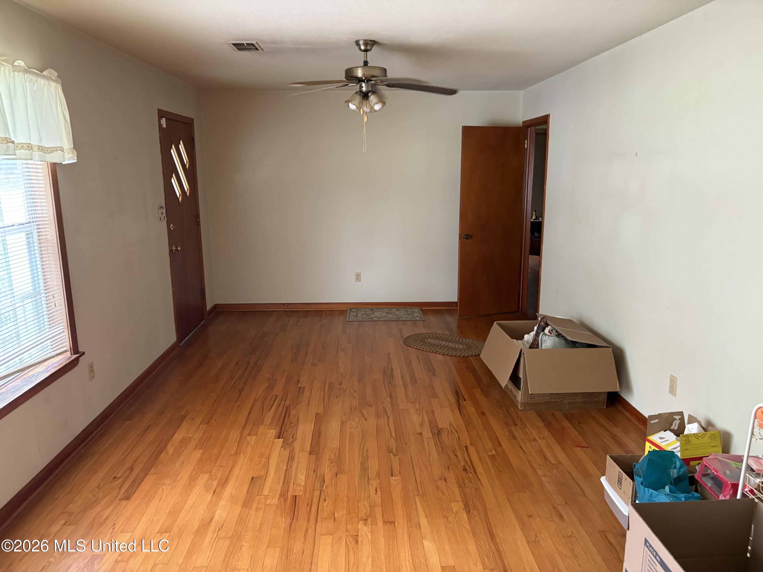 704 W Monticello Street Property Photo 16