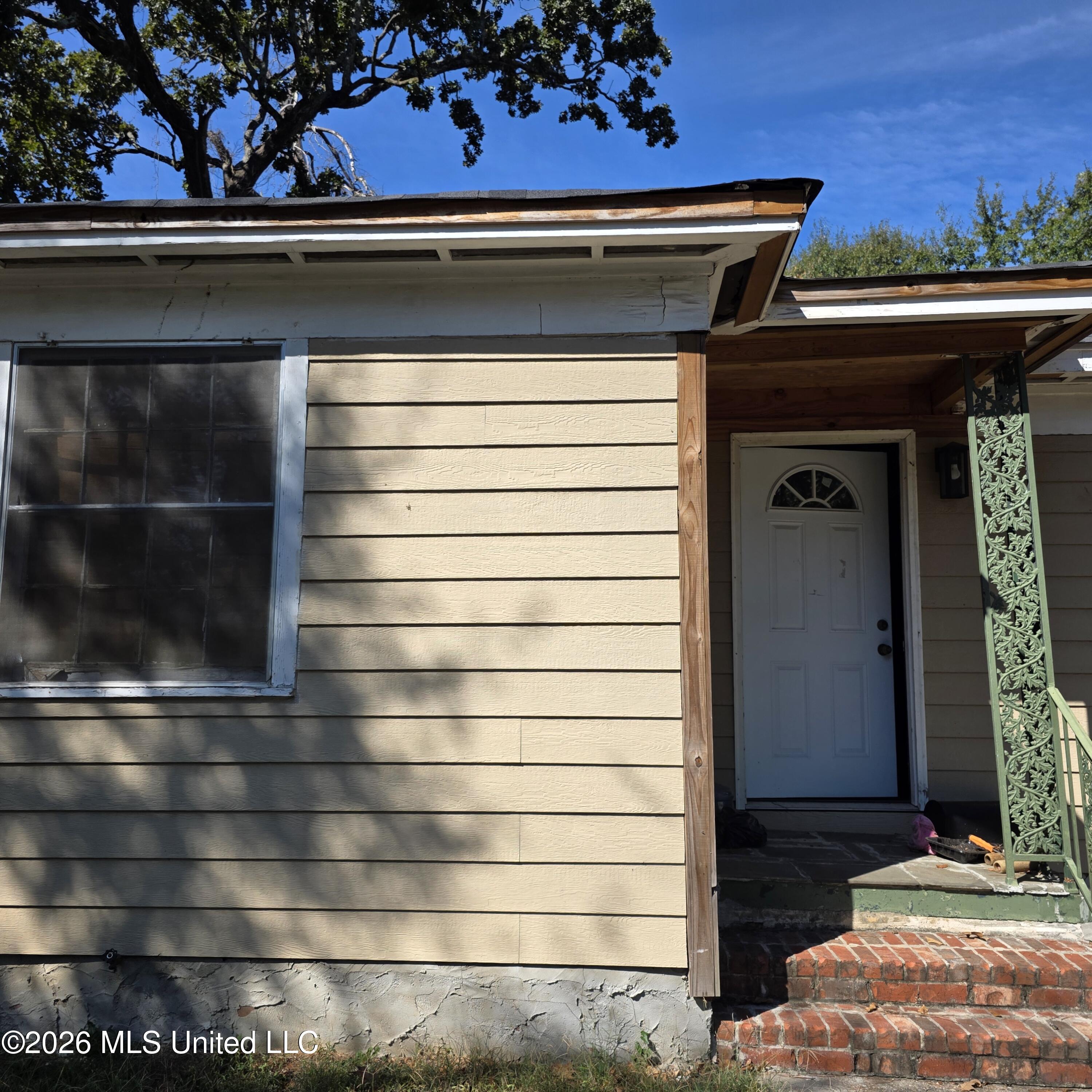 2017 Belvedere Drive Property Photo 1