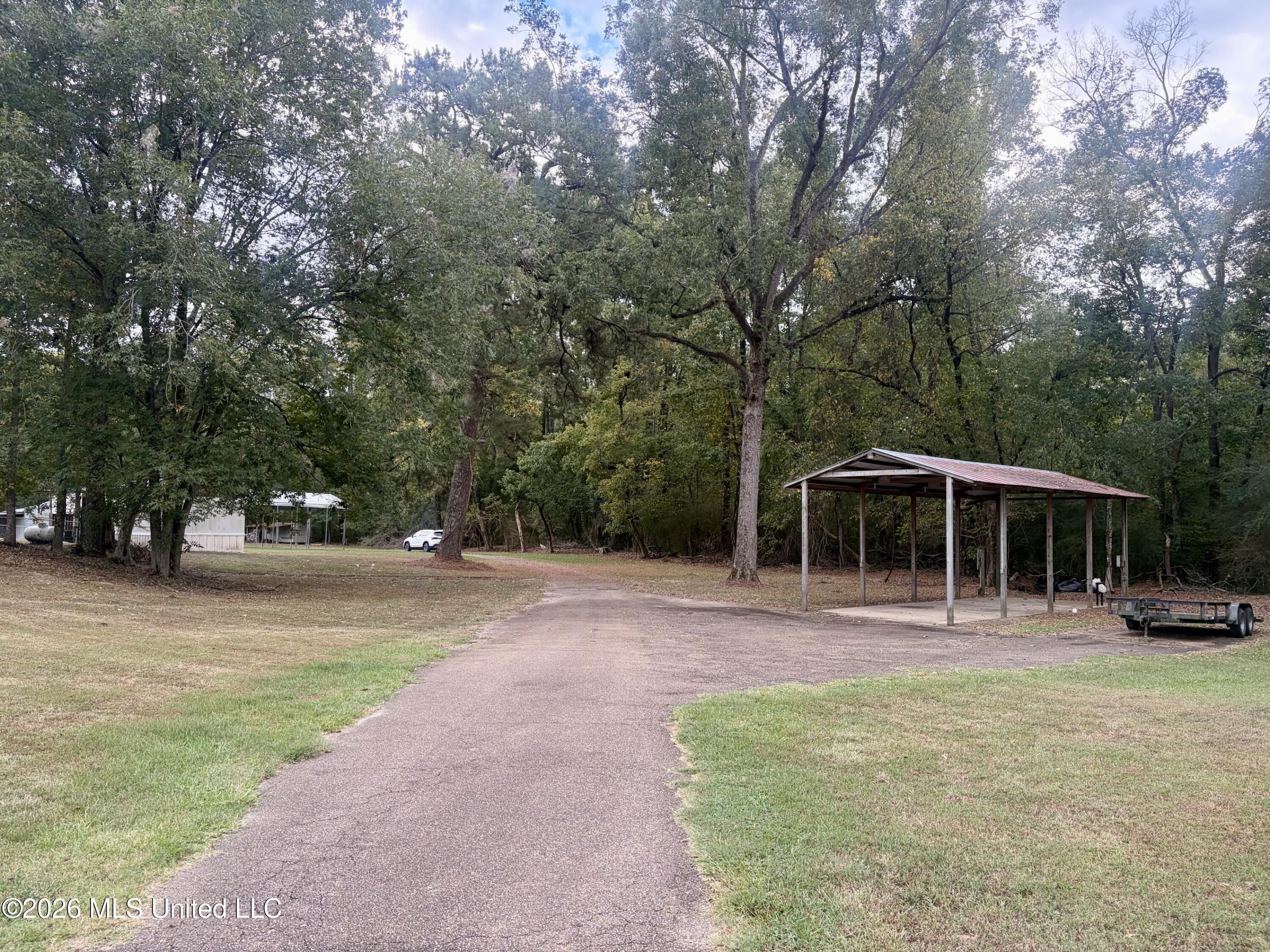 1310 Jones Loop Property Photo 22