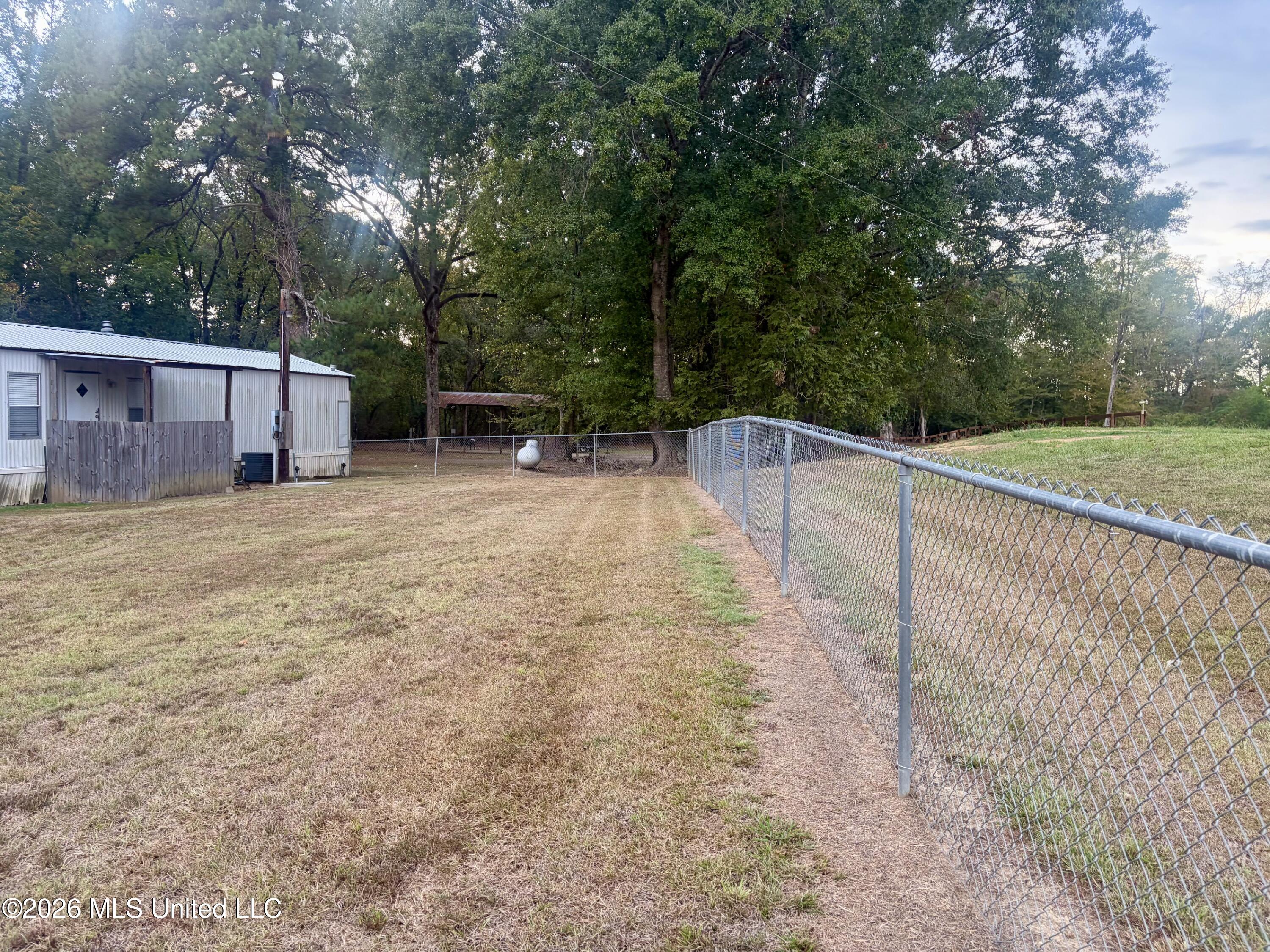 1310 Jones Loop Property Photo 37