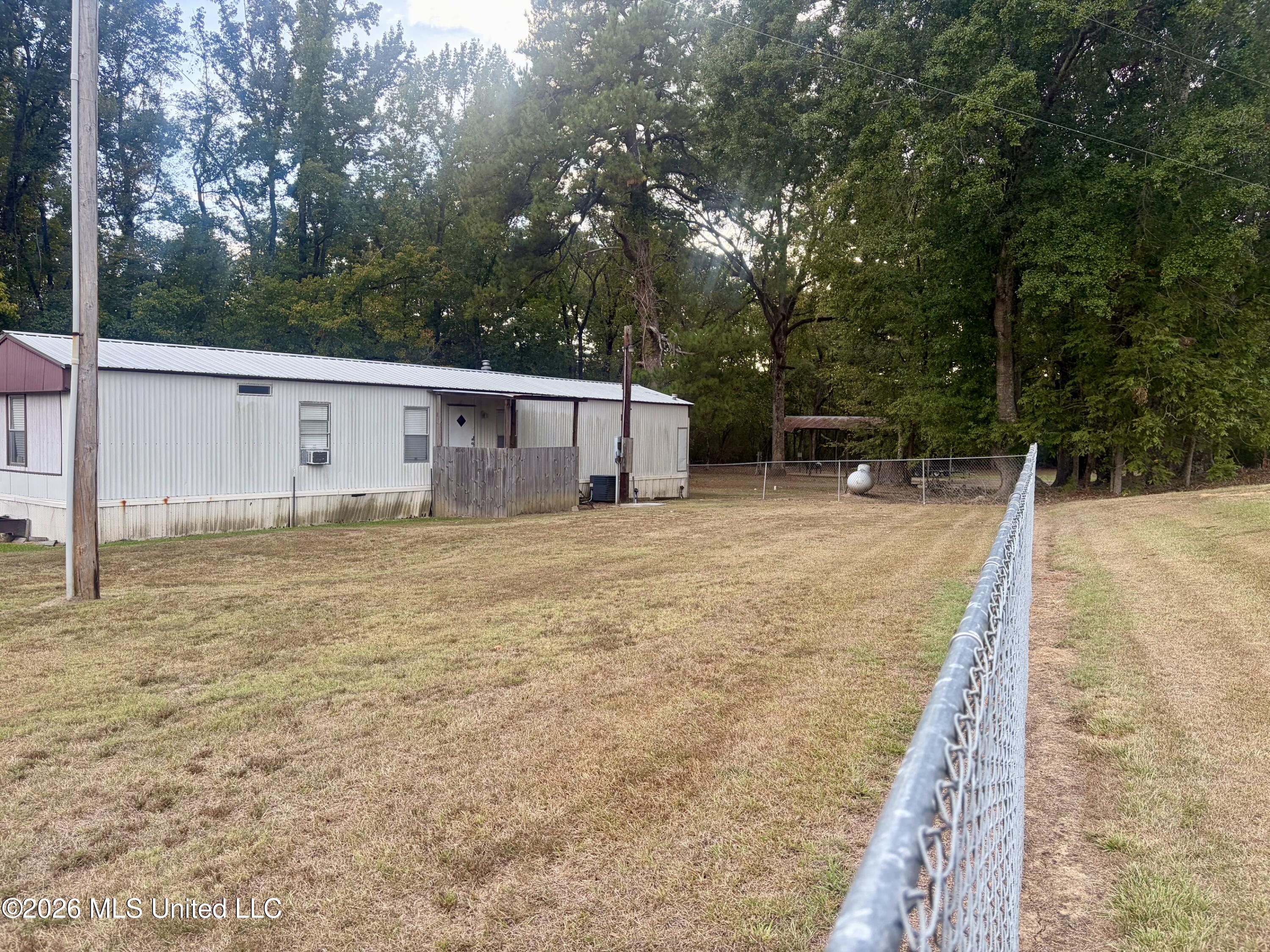 1310 Jones Loop Property Photo 39