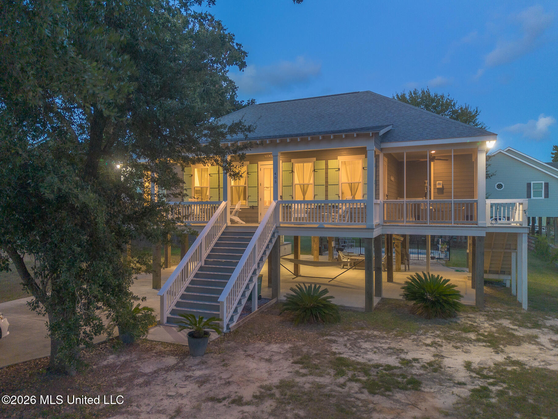 405 S Cleveland Avenue Property Photo 1