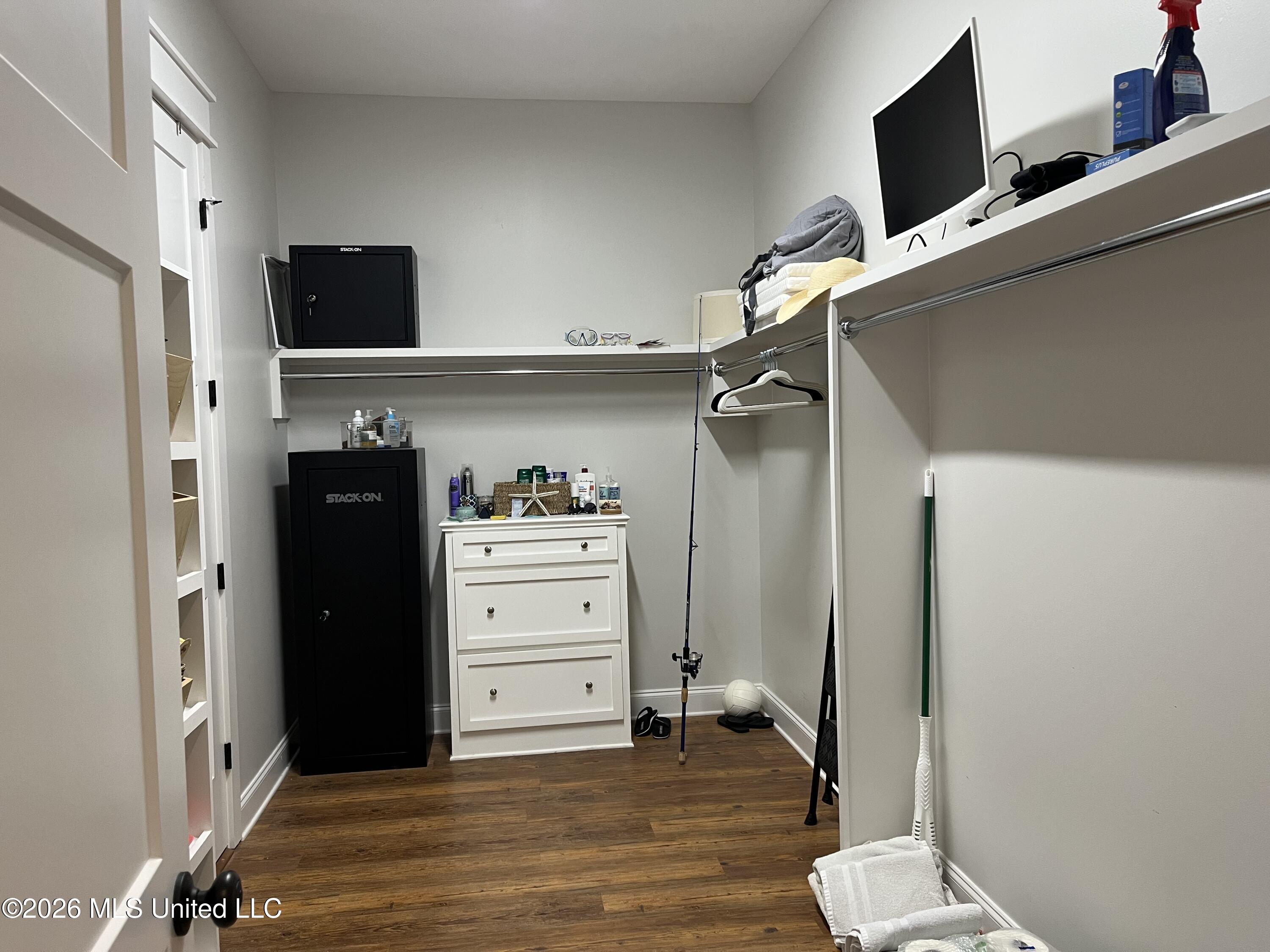 405 S Cleveland Avenue Property Photo 26