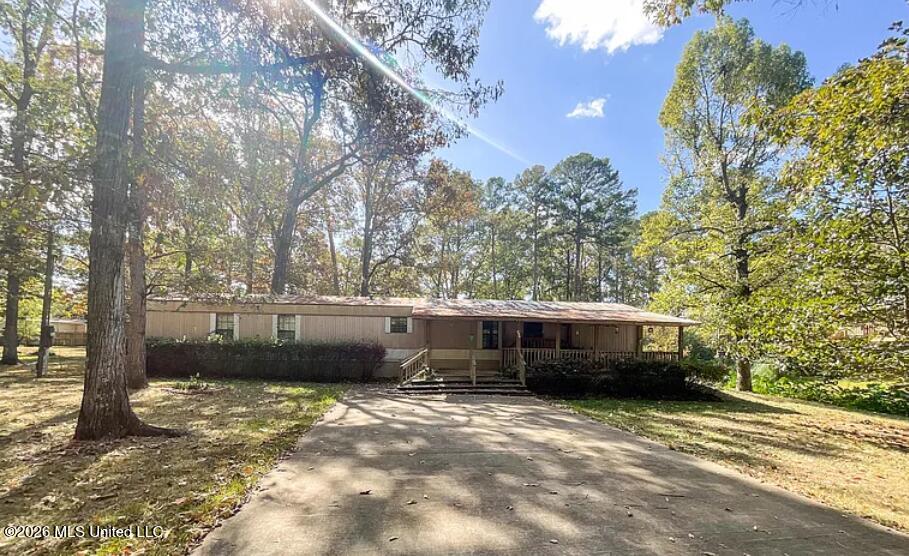 112 Rosalie Avenue Property Photo 1