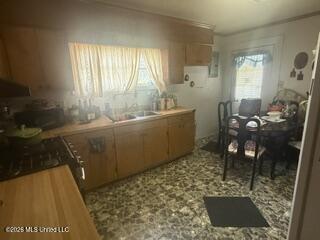 207 10th Street Property Photo 6