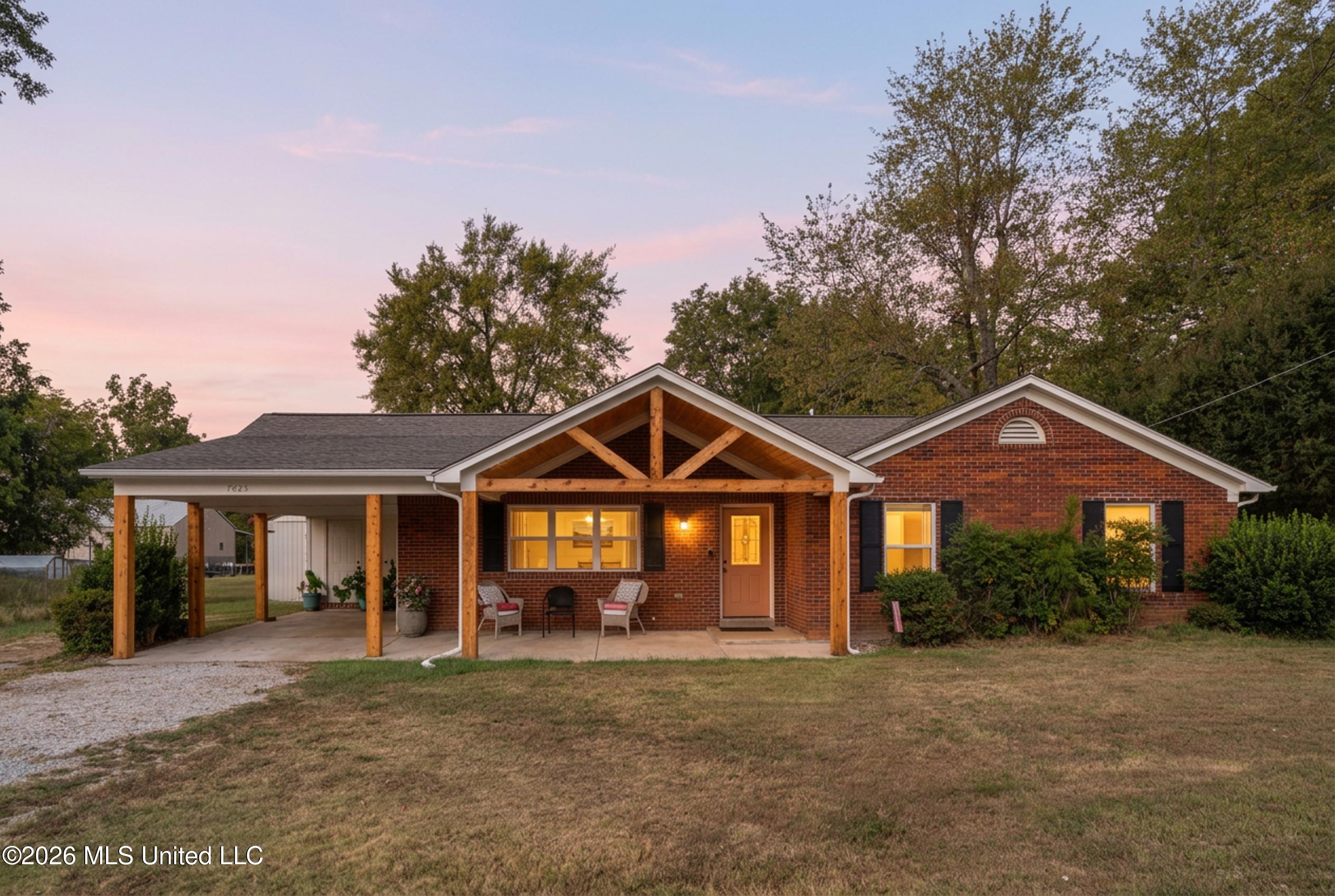 7623 Craft Road Property Photo 1