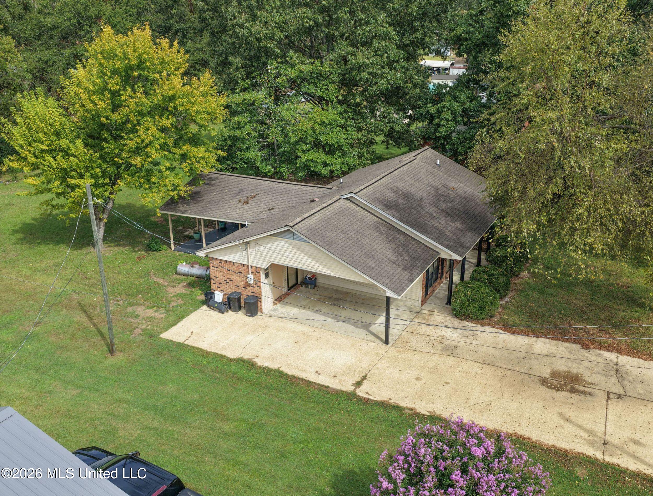 115 Marie Street Property Photo 9