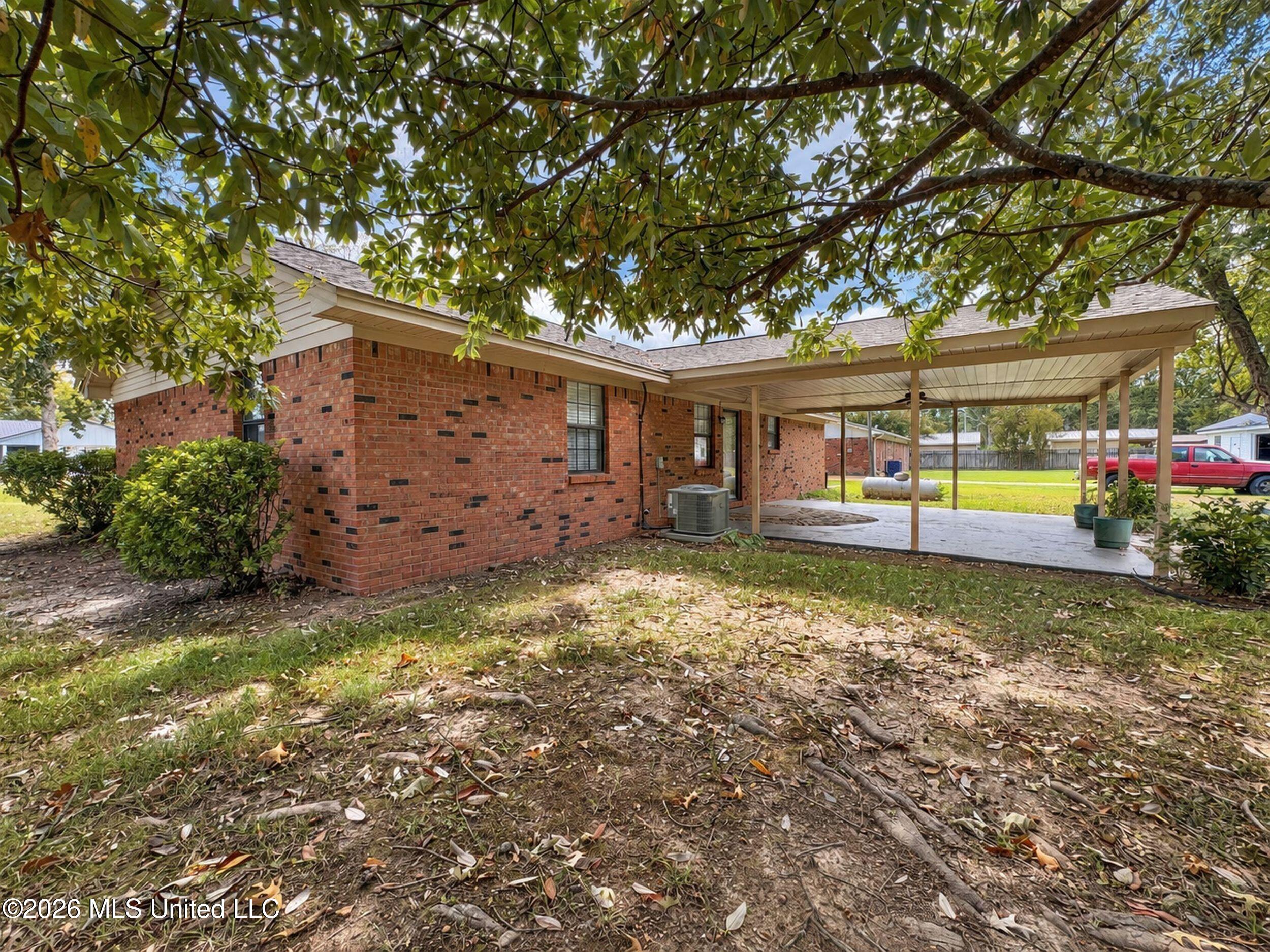 115 Marie Street Property Photo 25