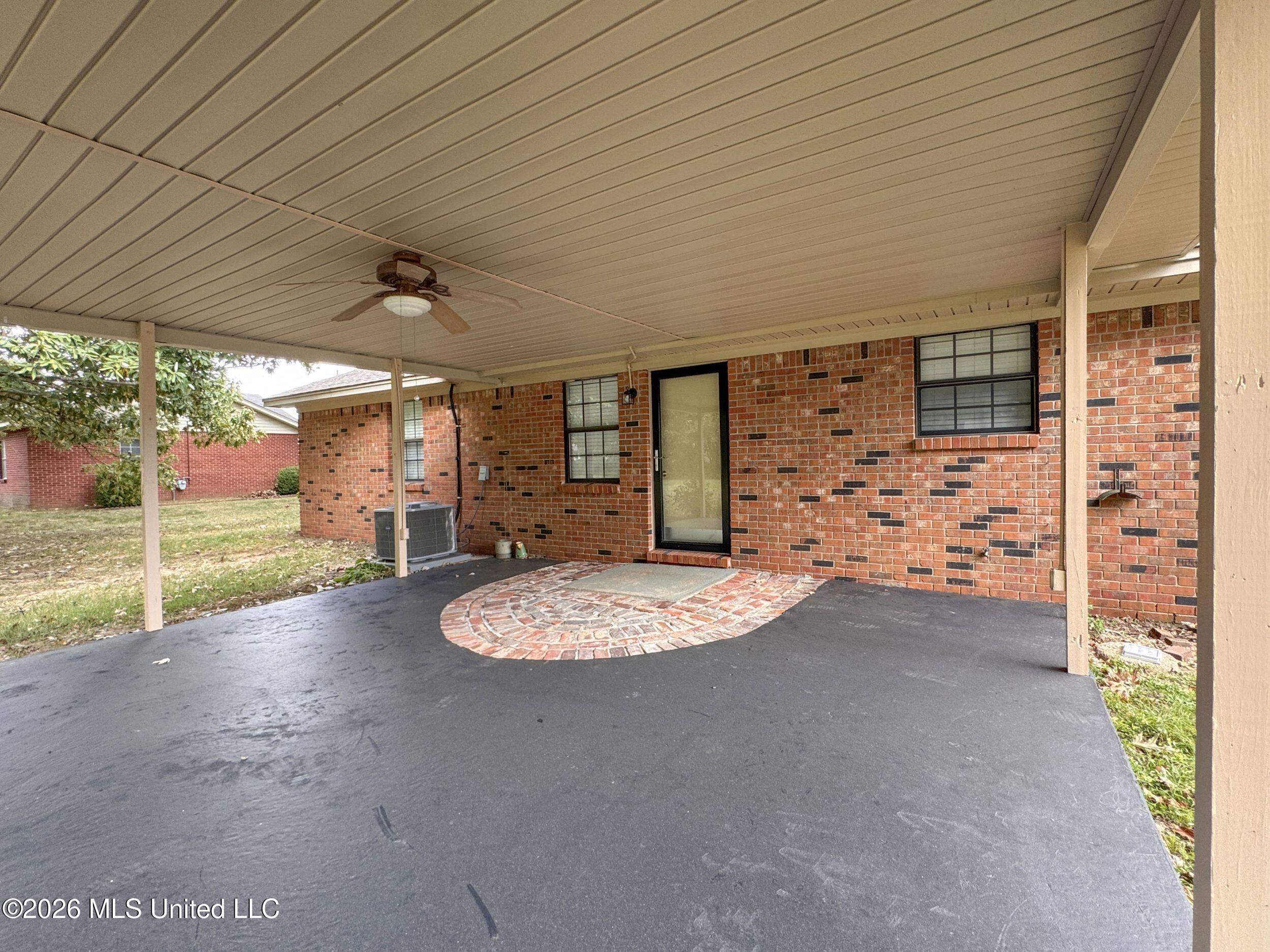 115 Marie Street Property Photo 29