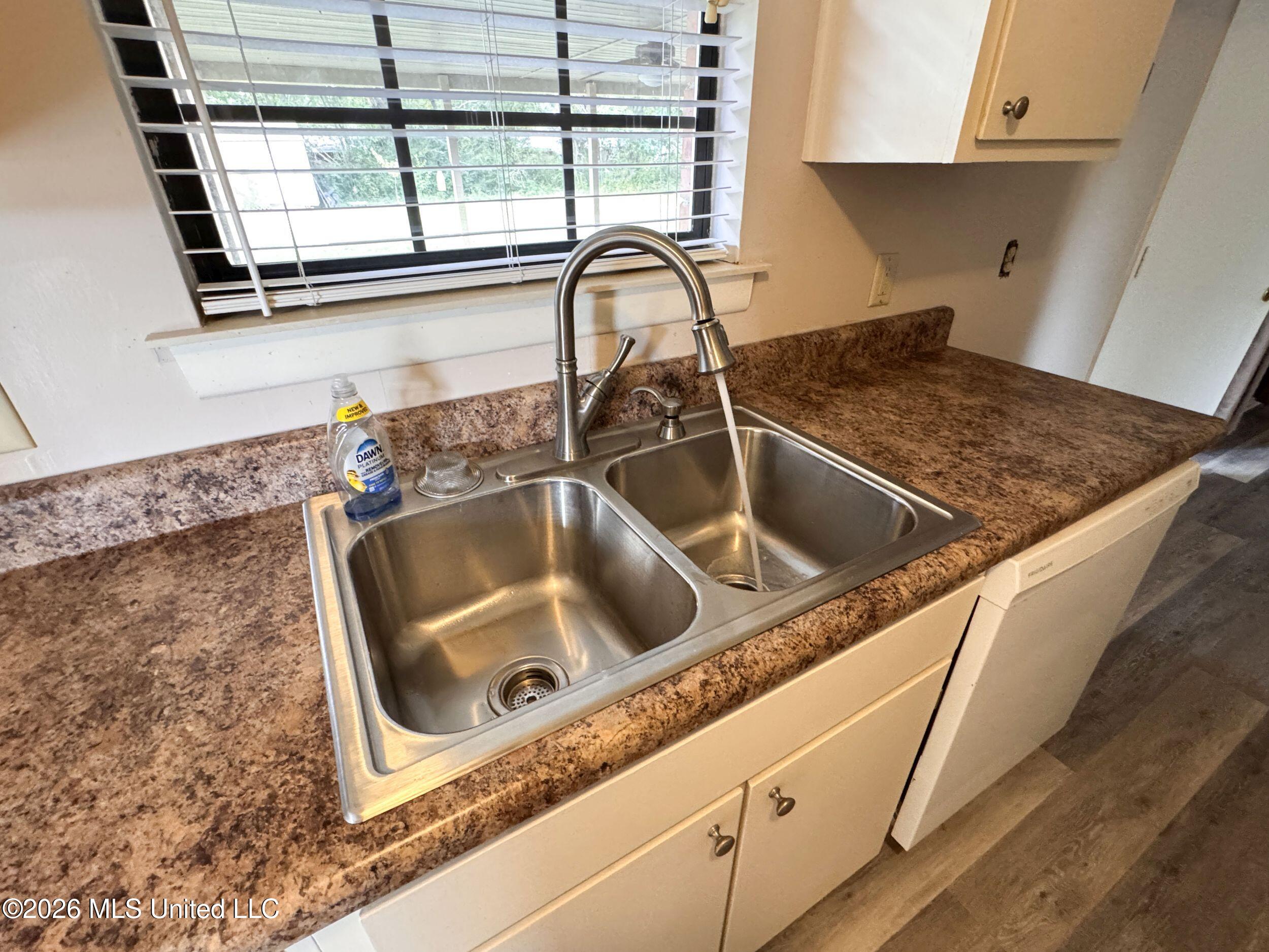 115 Marie Street Property Photo 56