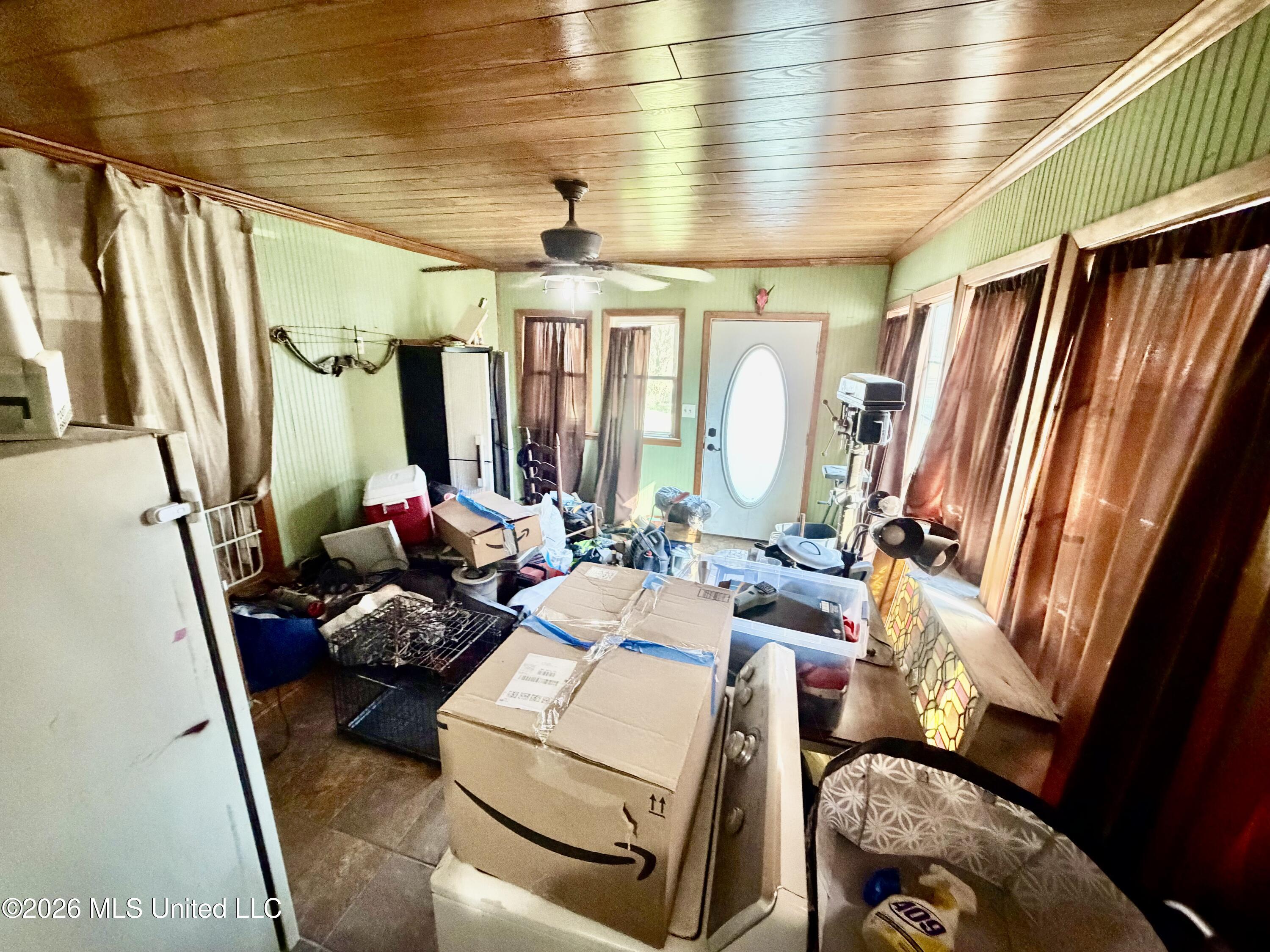 365 3rd Street Property Photo 10