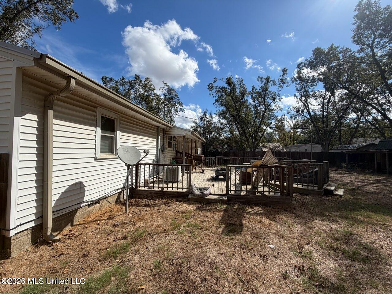 365 3rd Street Property Photo 14
