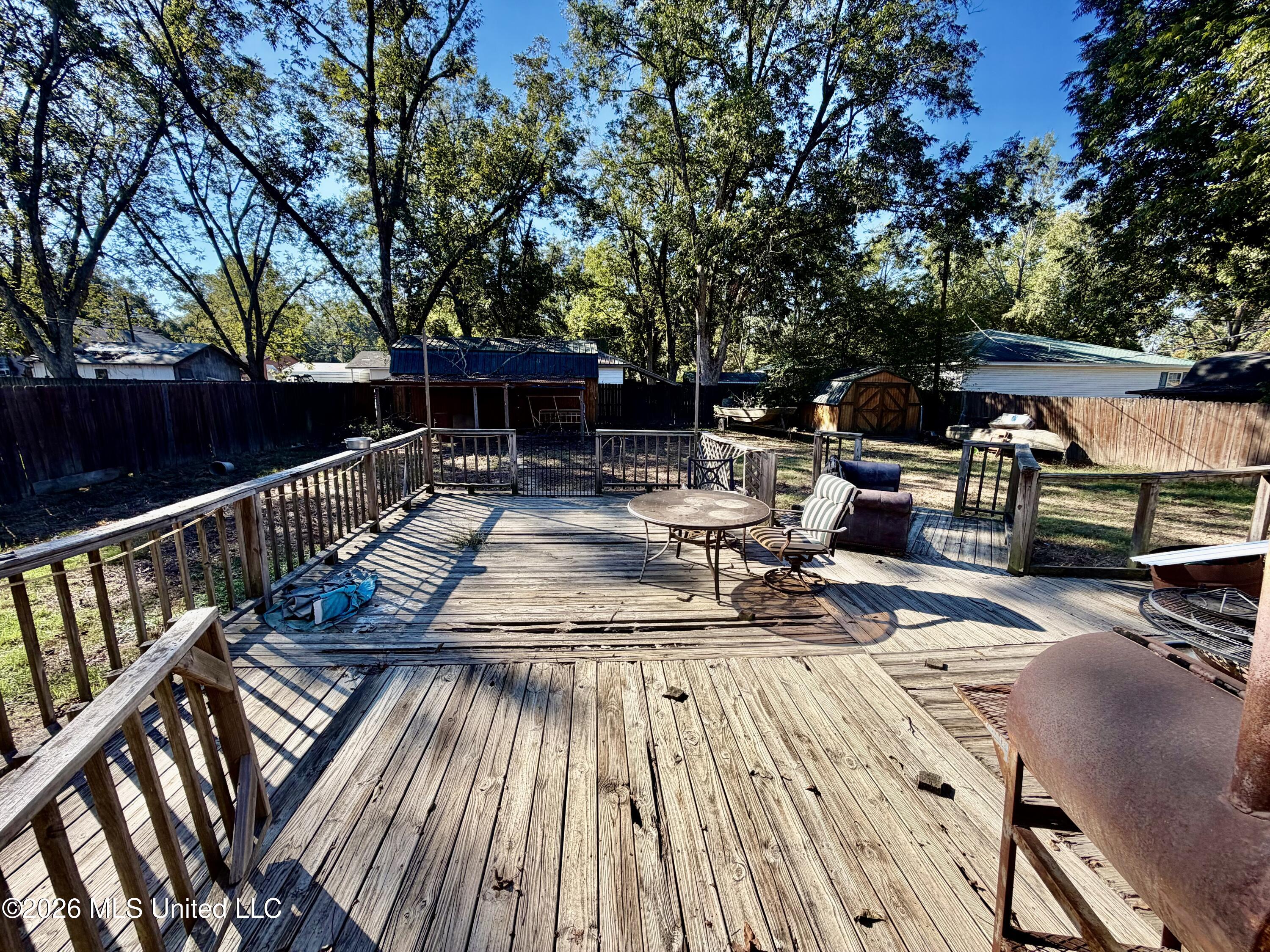 365 3rd Street Property Photo 17