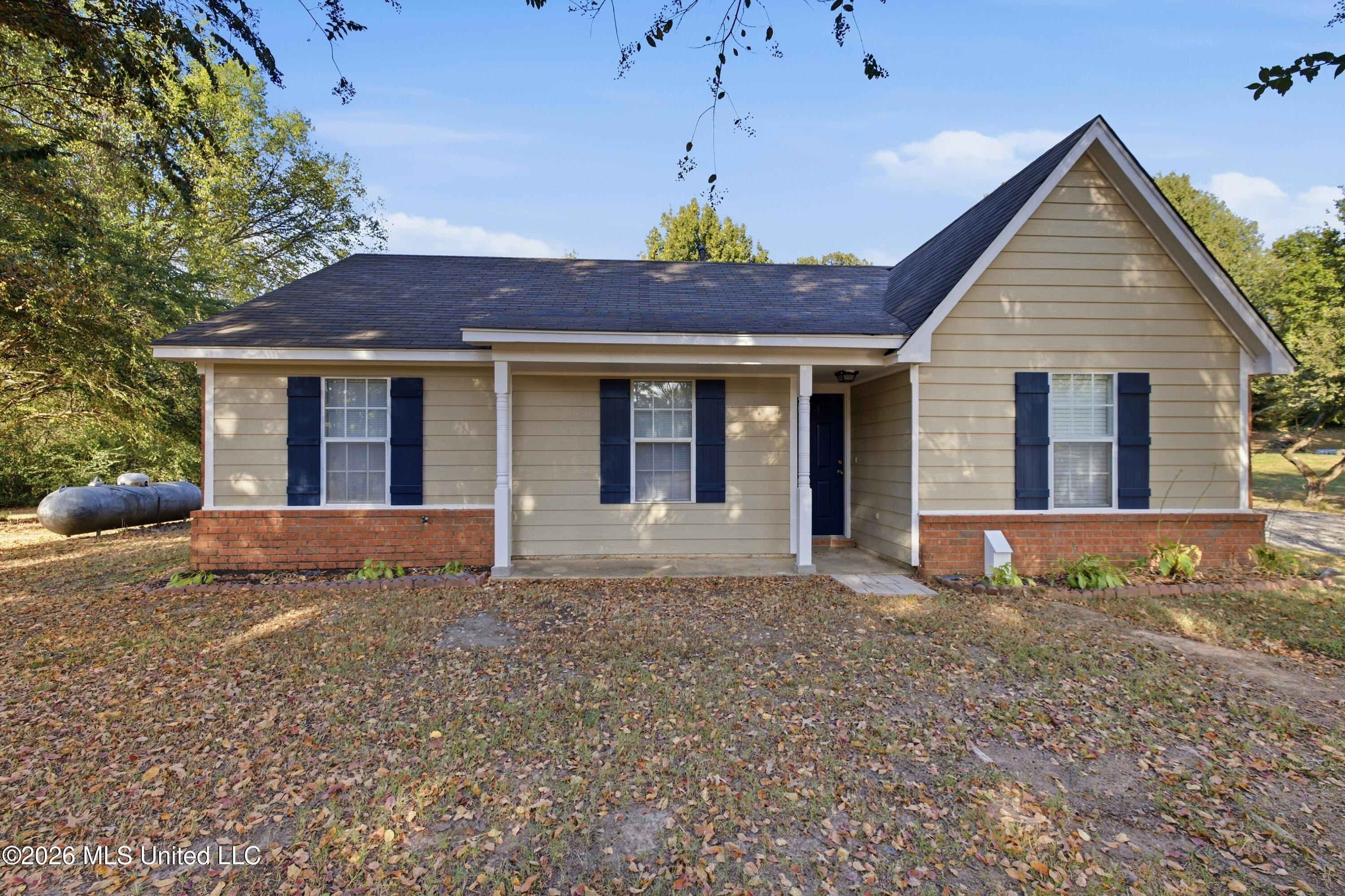 10120 Fox Gate Drive Property Photo 1