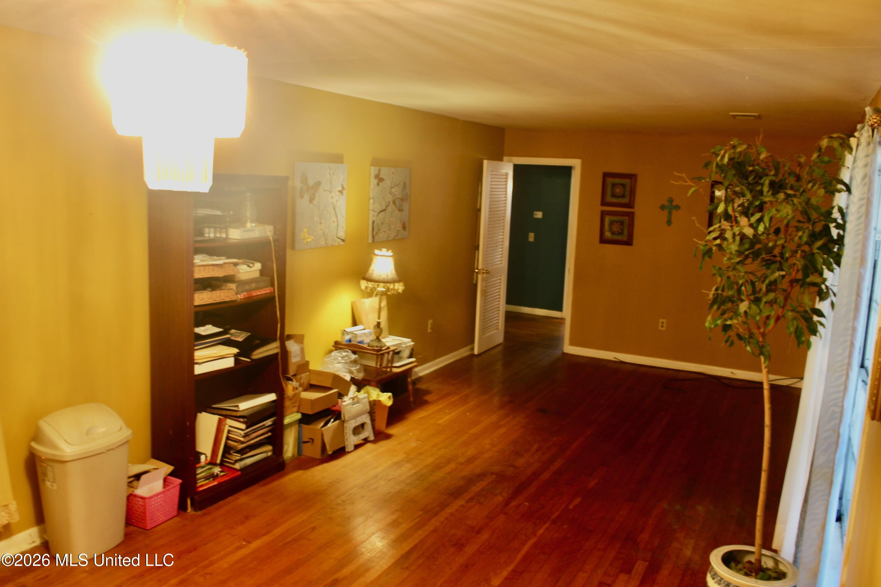 422 Weems Drive Property Photo 8