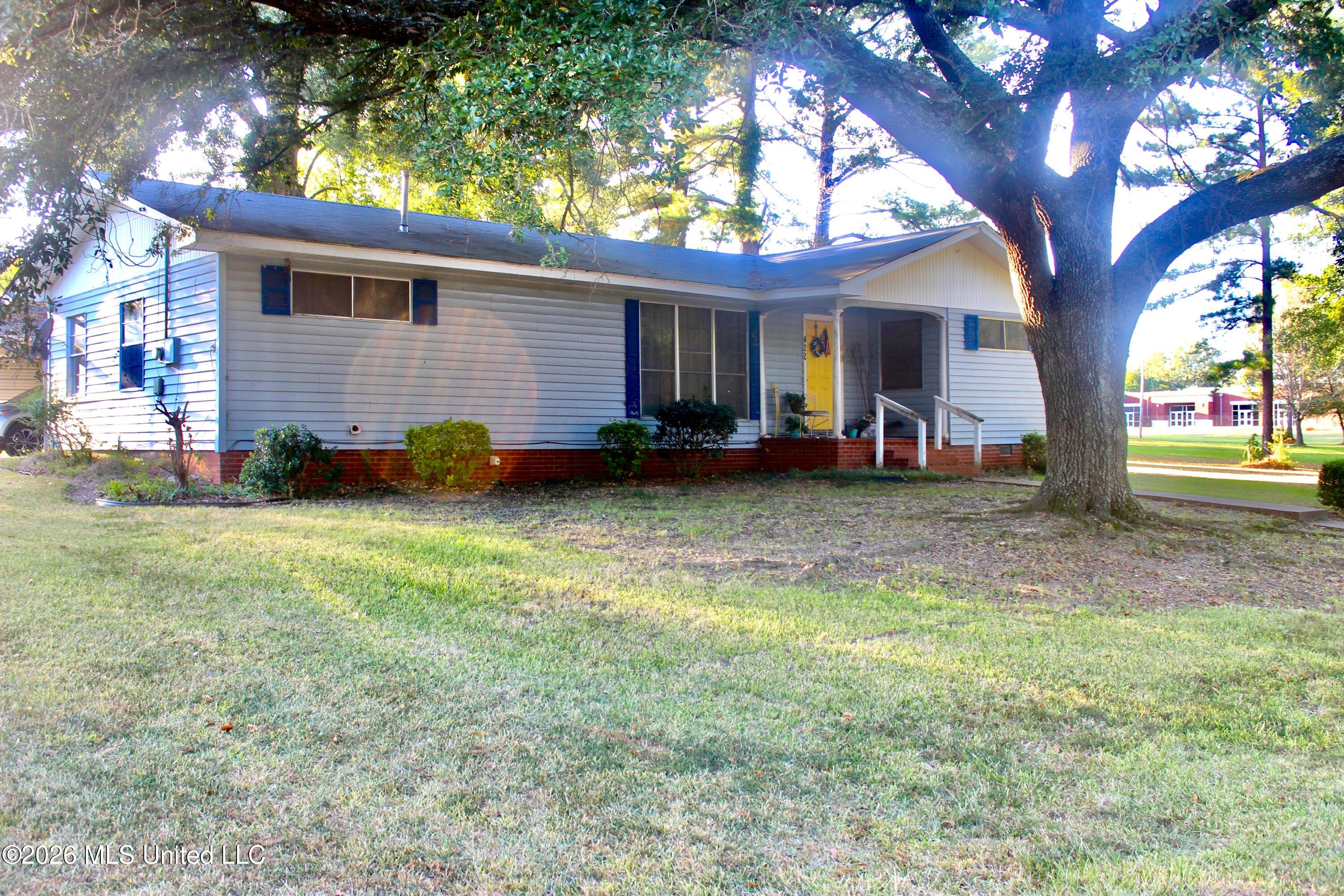 422 Weems Drive Property Photo 13