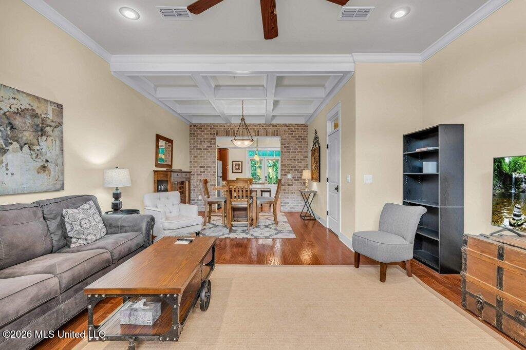 100 River Road Property Photo 2
