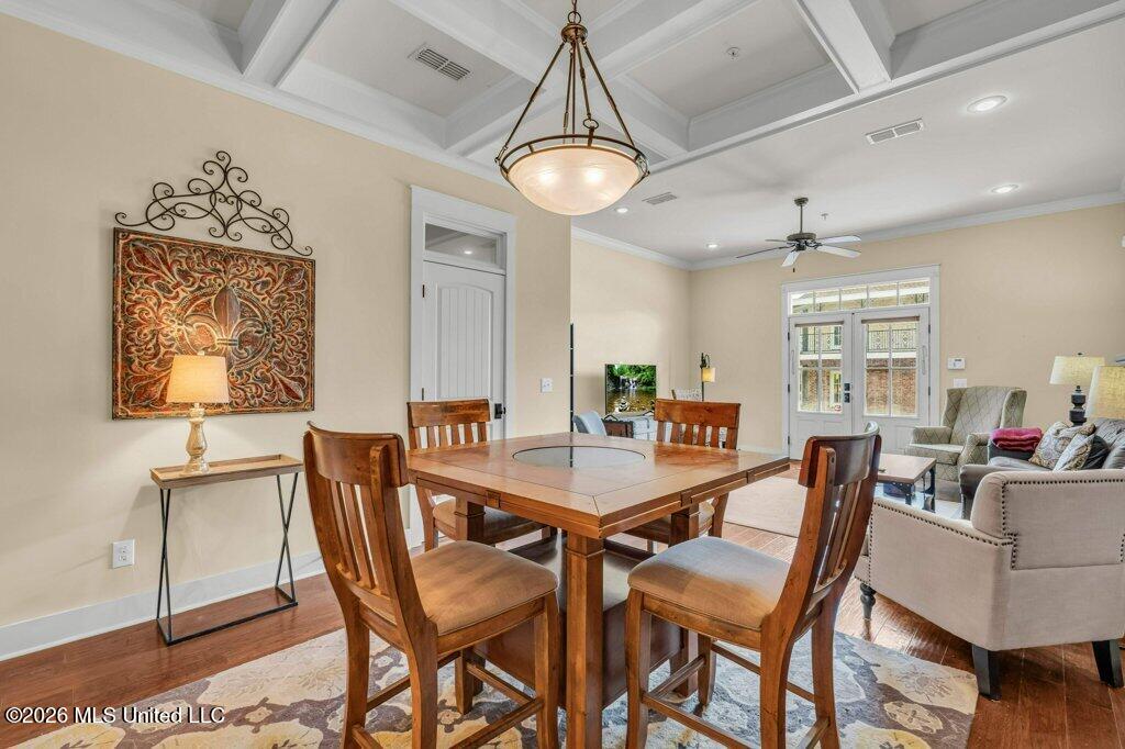 100 River Road Property Photo 3