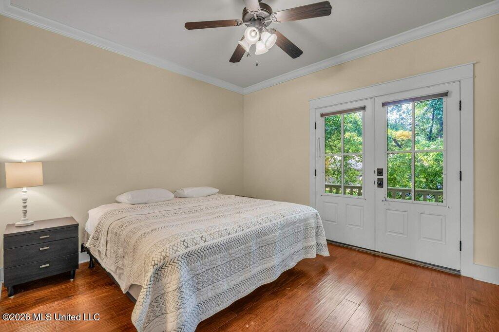 100 River Road Property Photo 13