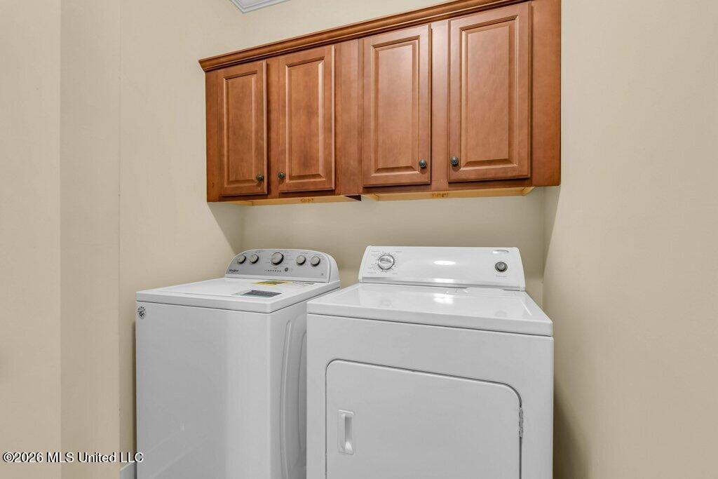 100 River Road Property Photo 17