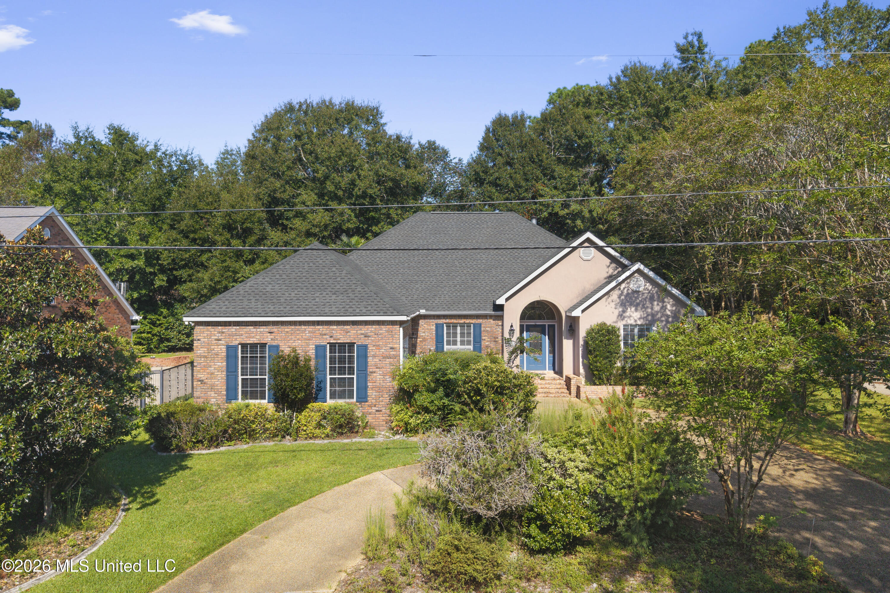 85532 W Diamondhead Drive Property Photo 1