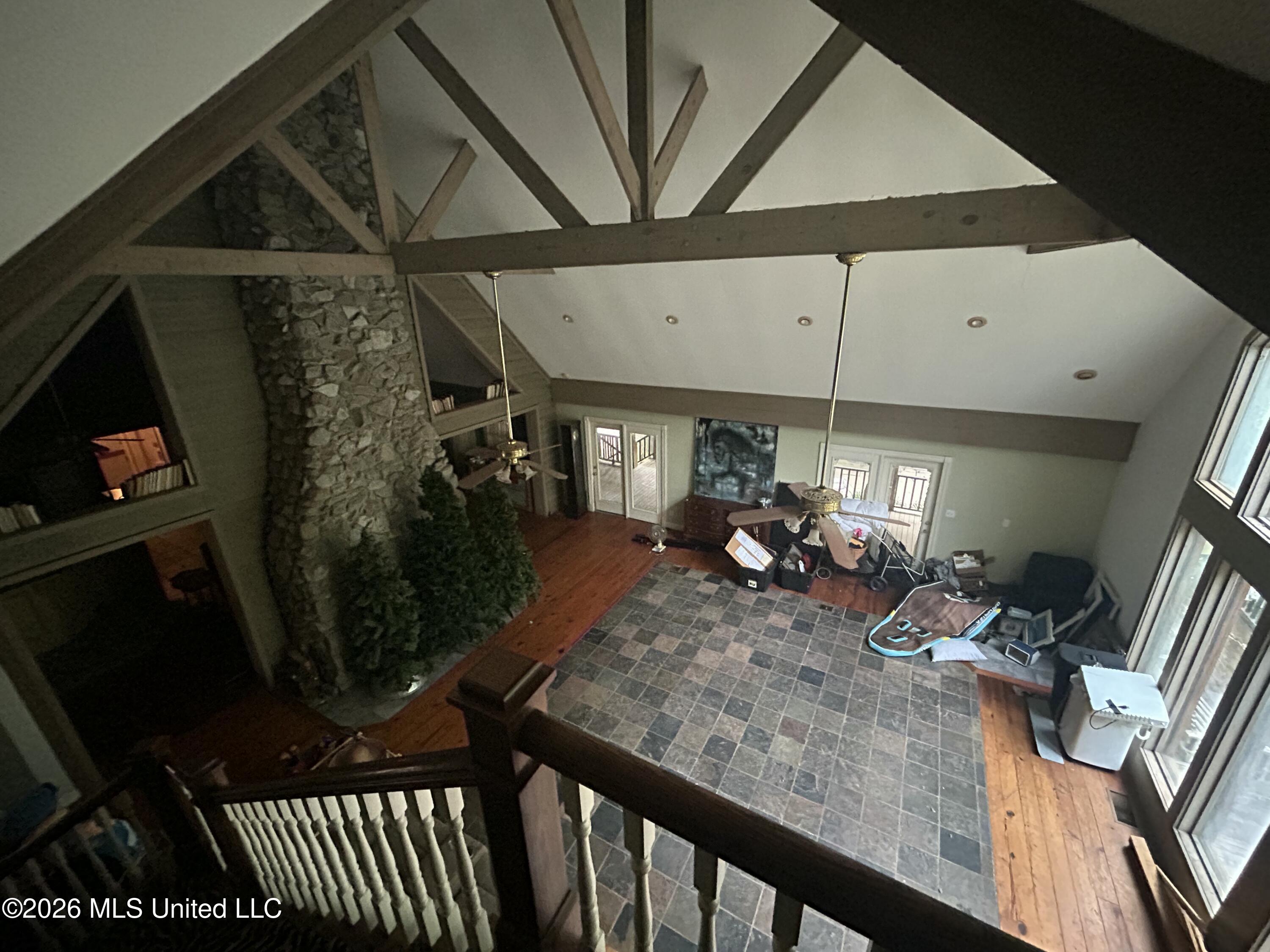 154 Christmas Lane Property Photo 33