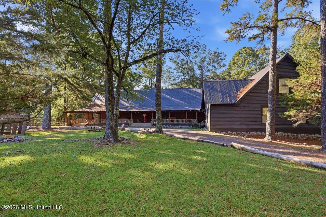 154 Christmas Lane Property Photo 39