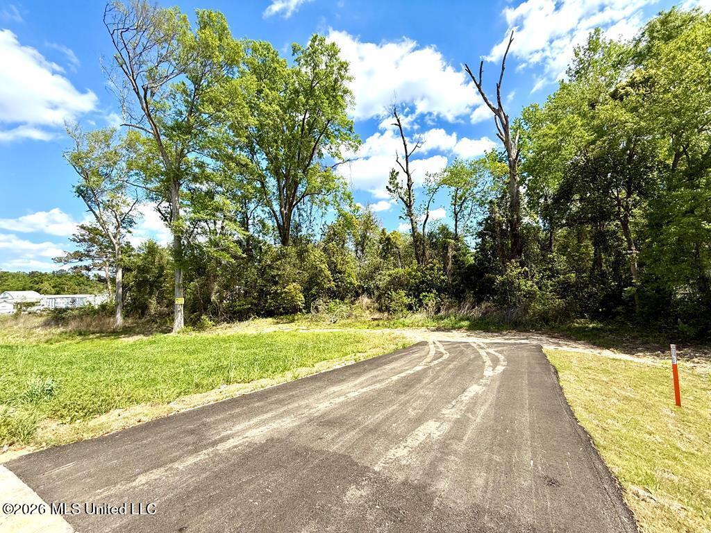 714 N Curran Avenue Property Photo 1