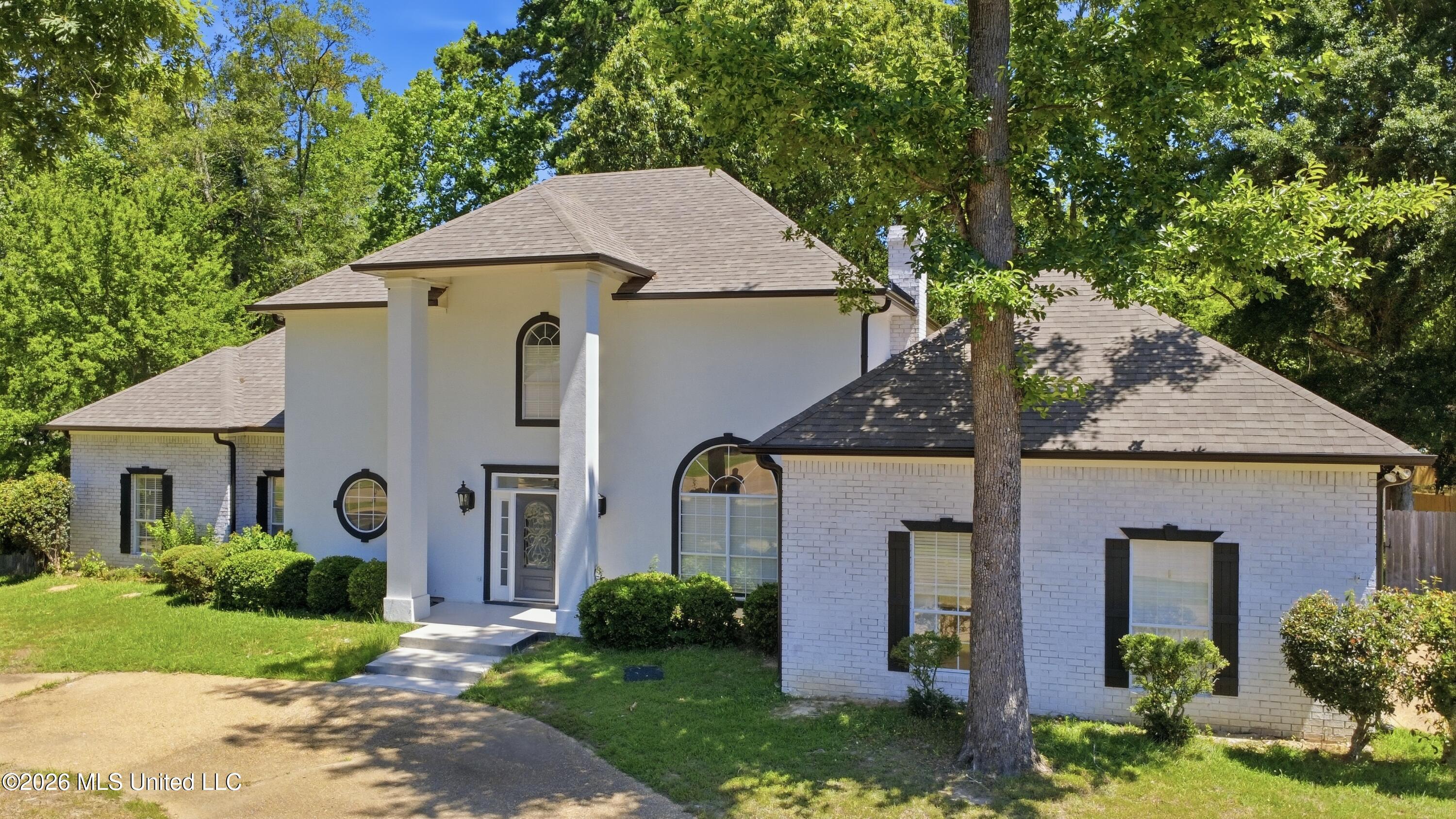 409 Fawnwood Drive Property Photo 1