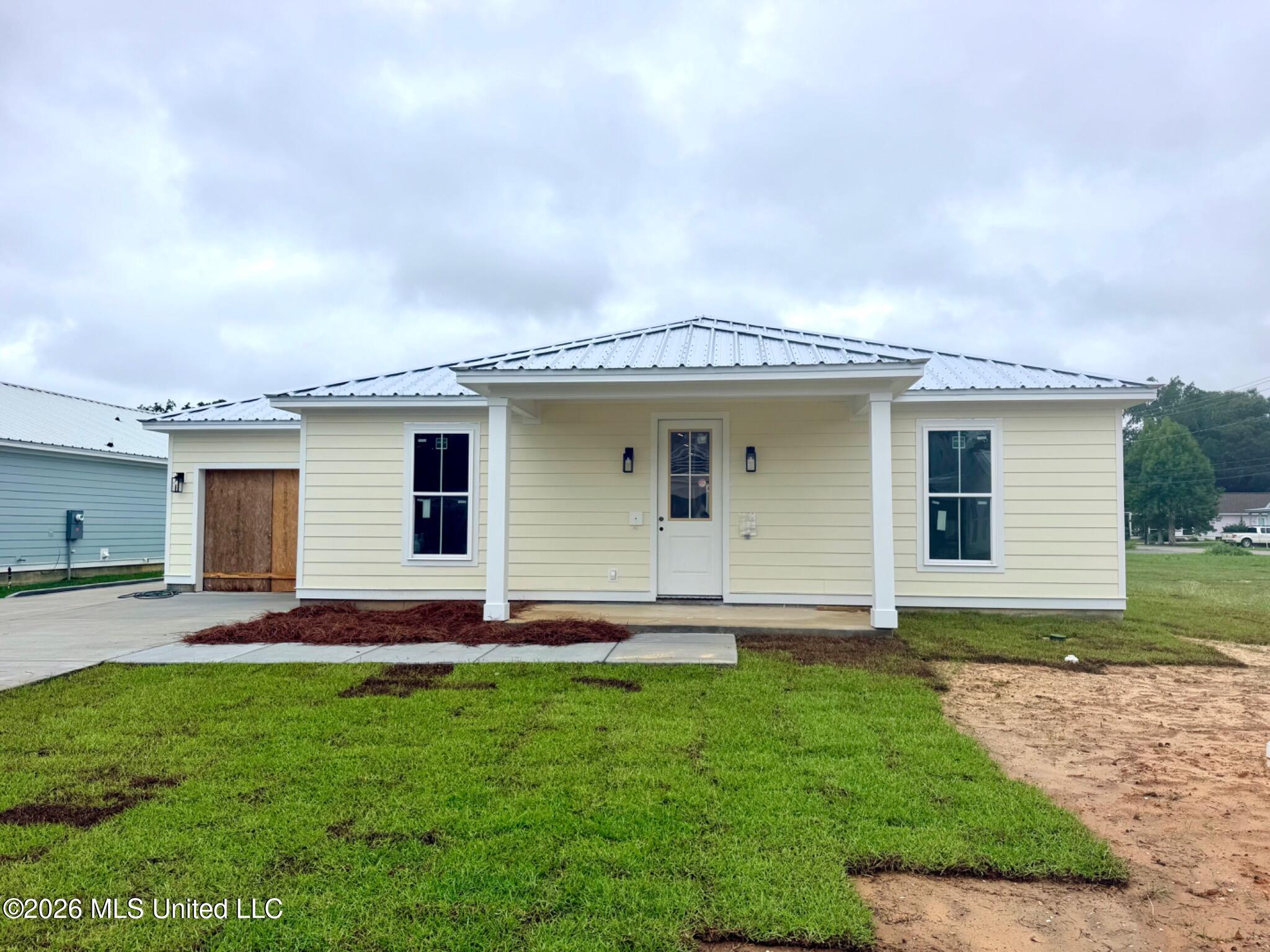 175 Phillips Drive Property Photo 10
