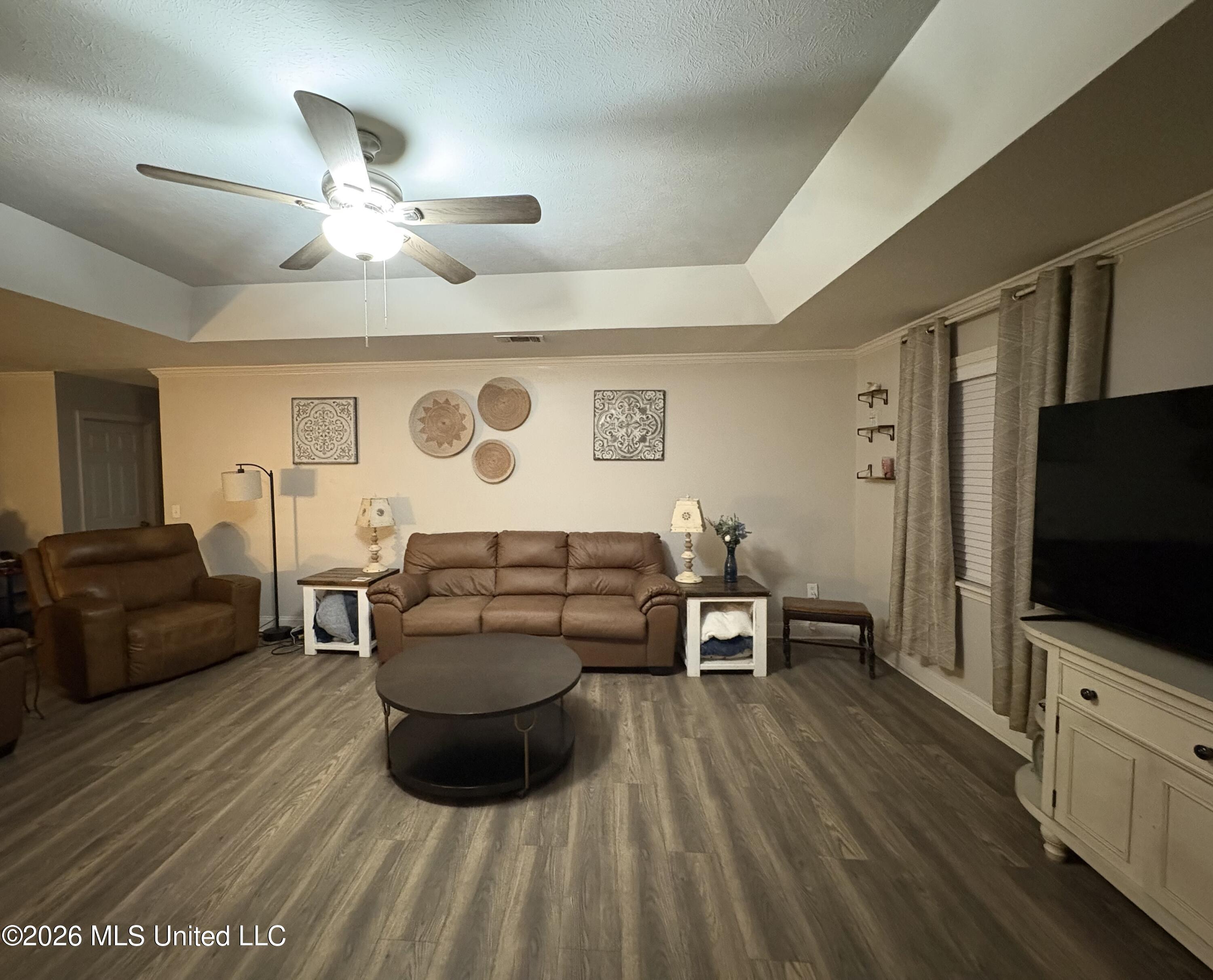 3454 Timber Creek Drive Property Photo 3