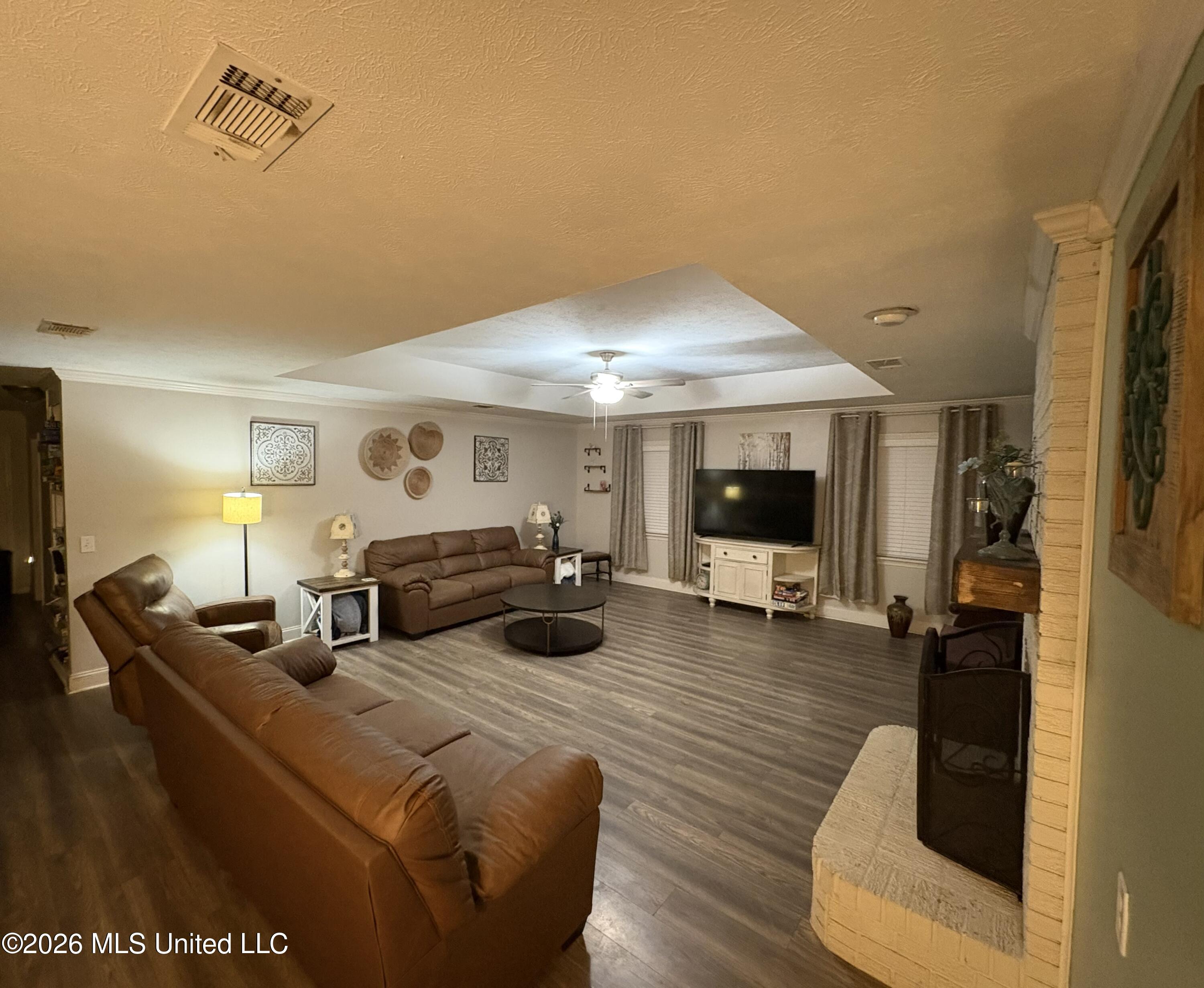3454 Timber Creek Drive Property Photo 7