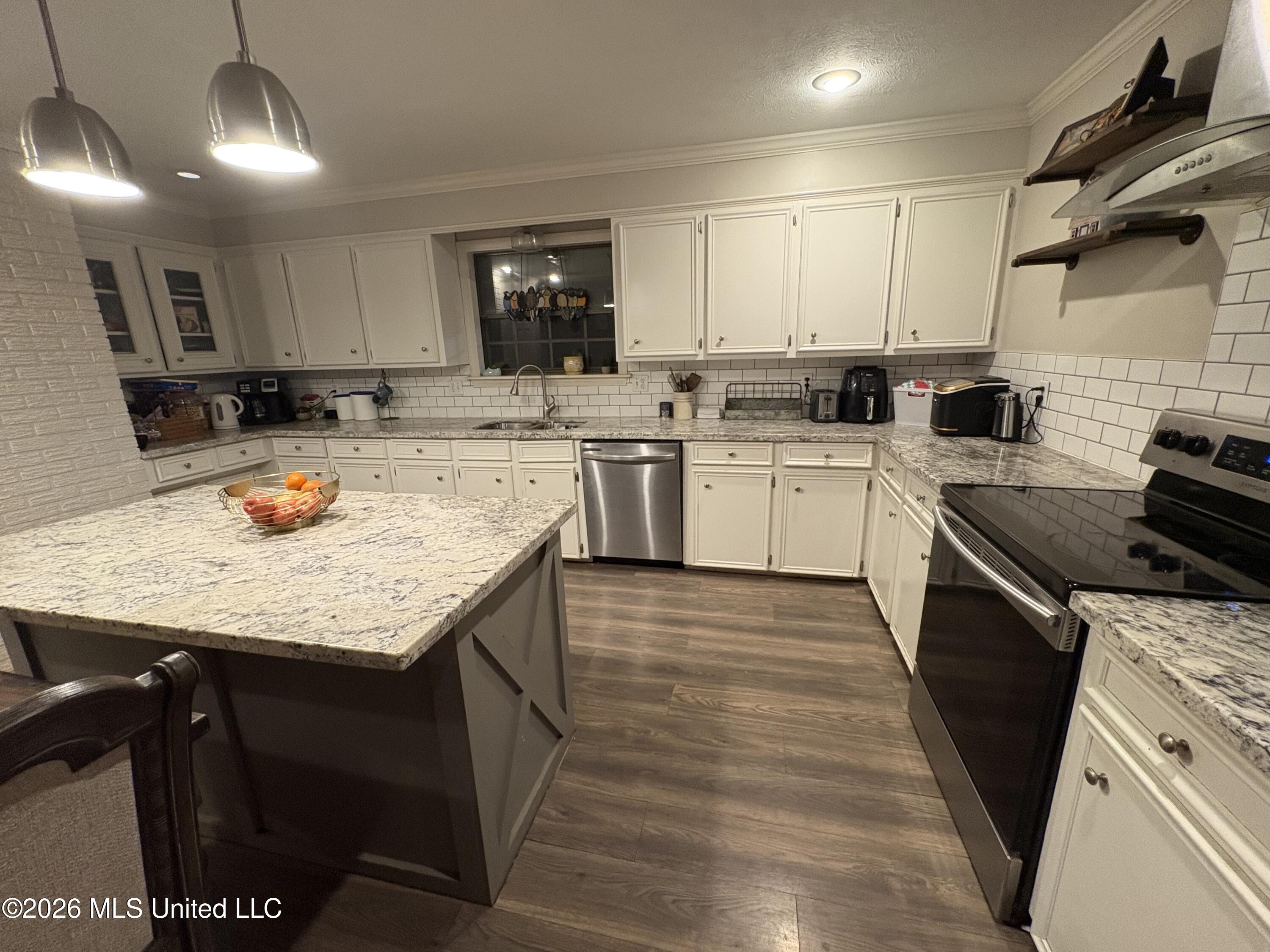 3454 Timber Creek Drive Property Photo 13