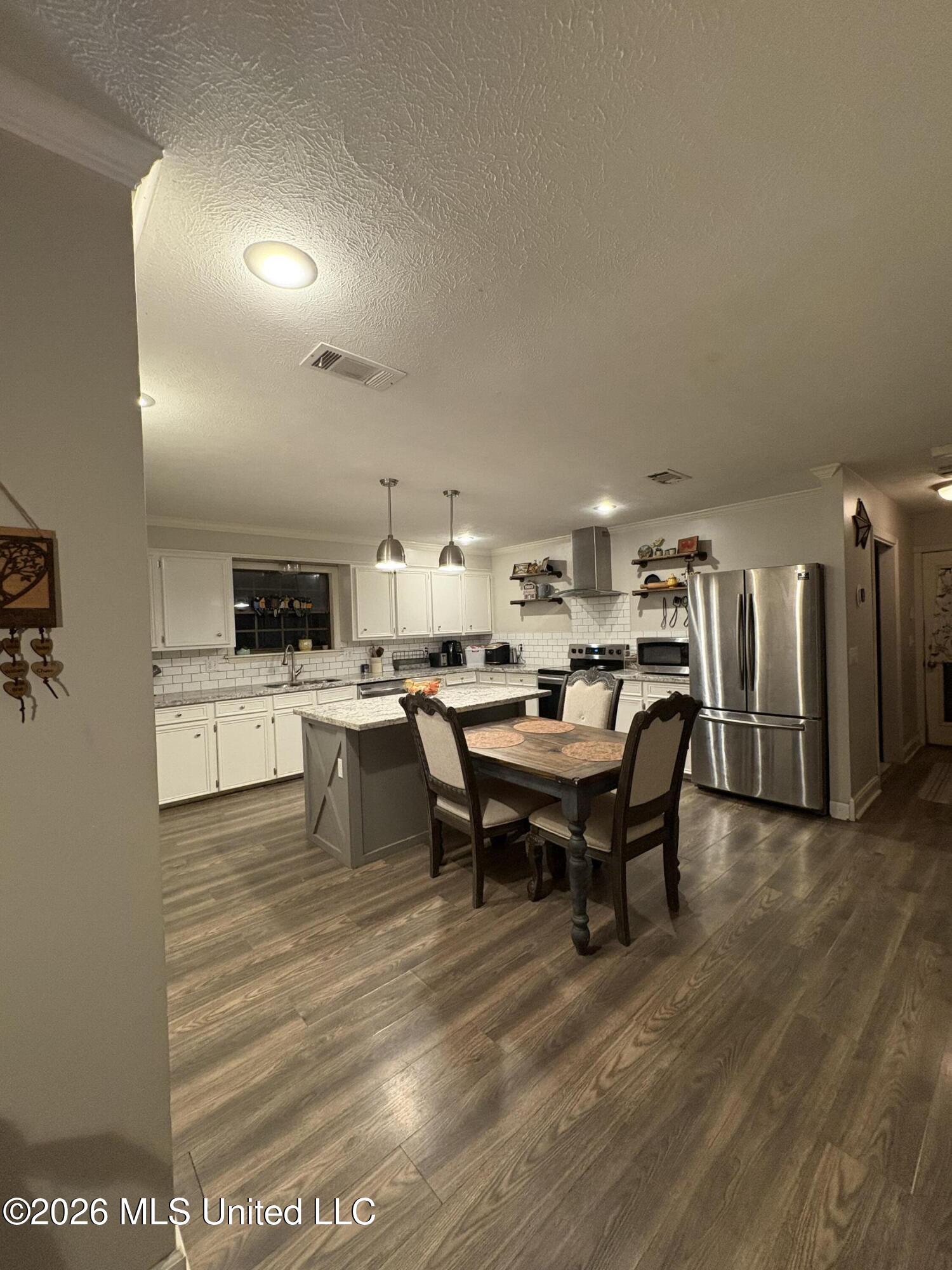 3454 Timber Creek Drive Property Photo 20