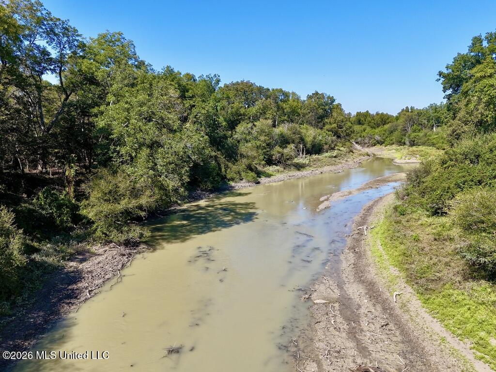 0079 Highway 16 Property Photo 3