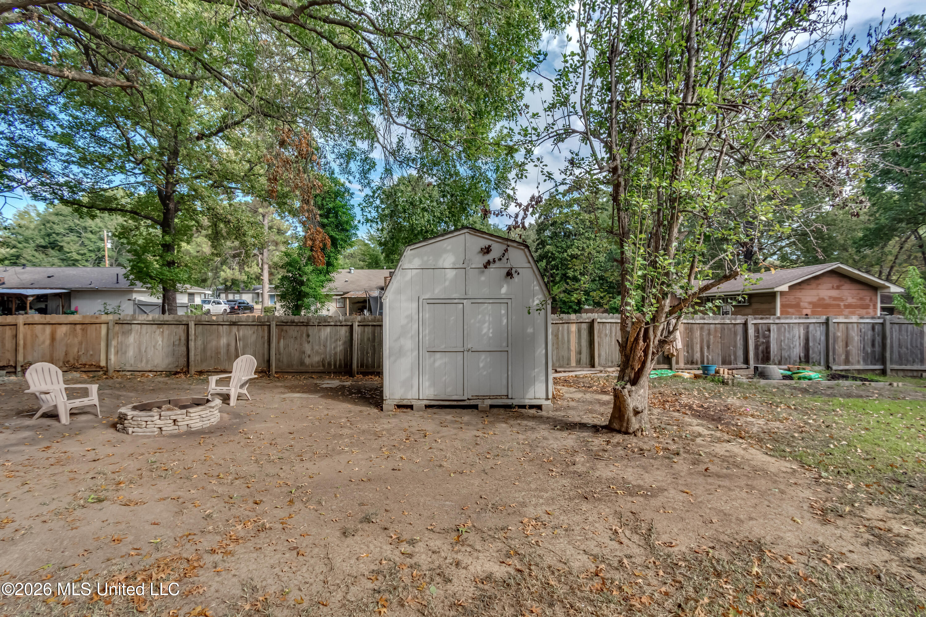 214 Salem Square Property Photo 15
