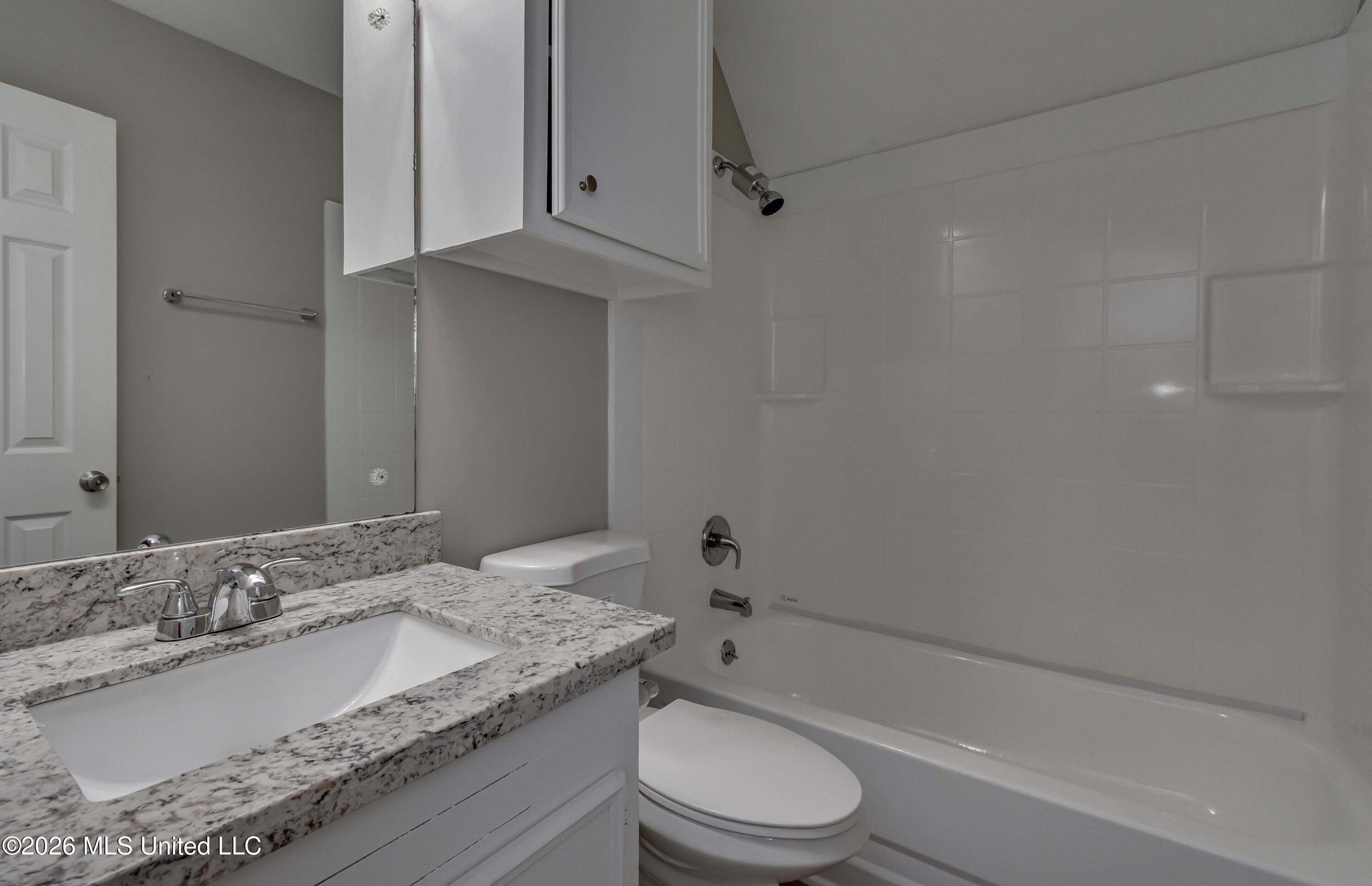 214 Salem Square Property Photo 51