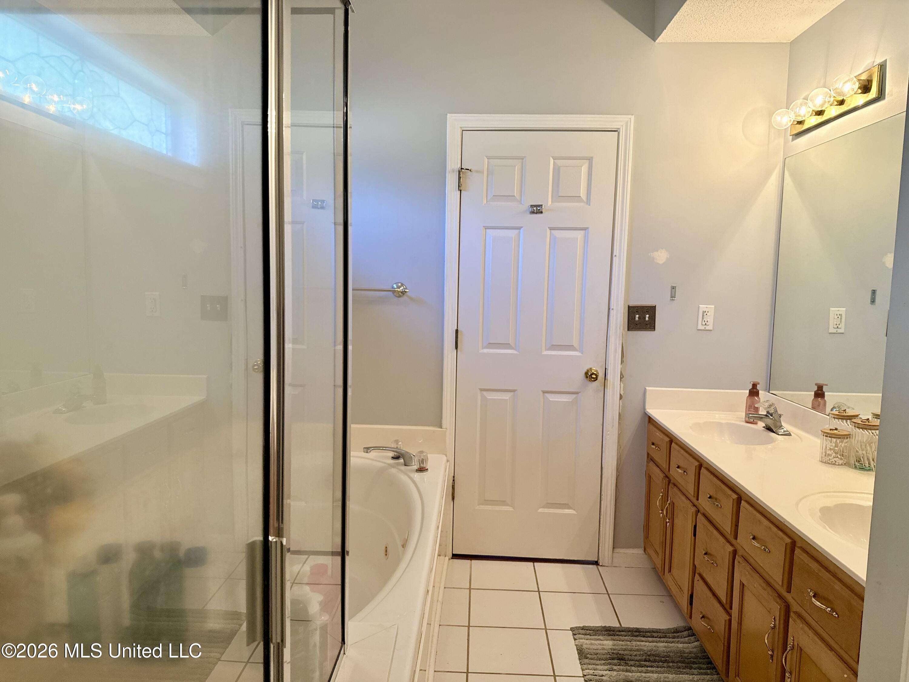 9635 N Geneva Loop Property Photo 14