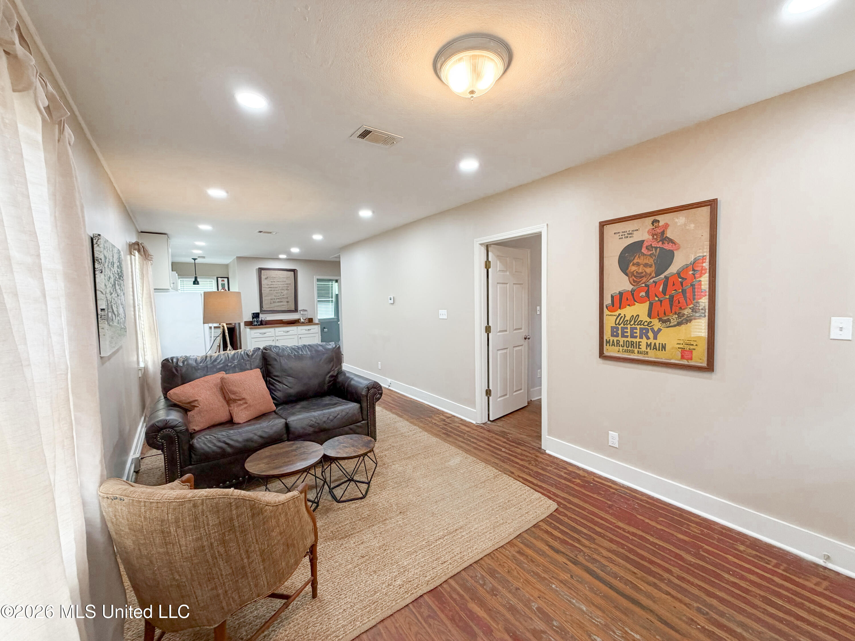 623 N Wall Street Property Photo 8