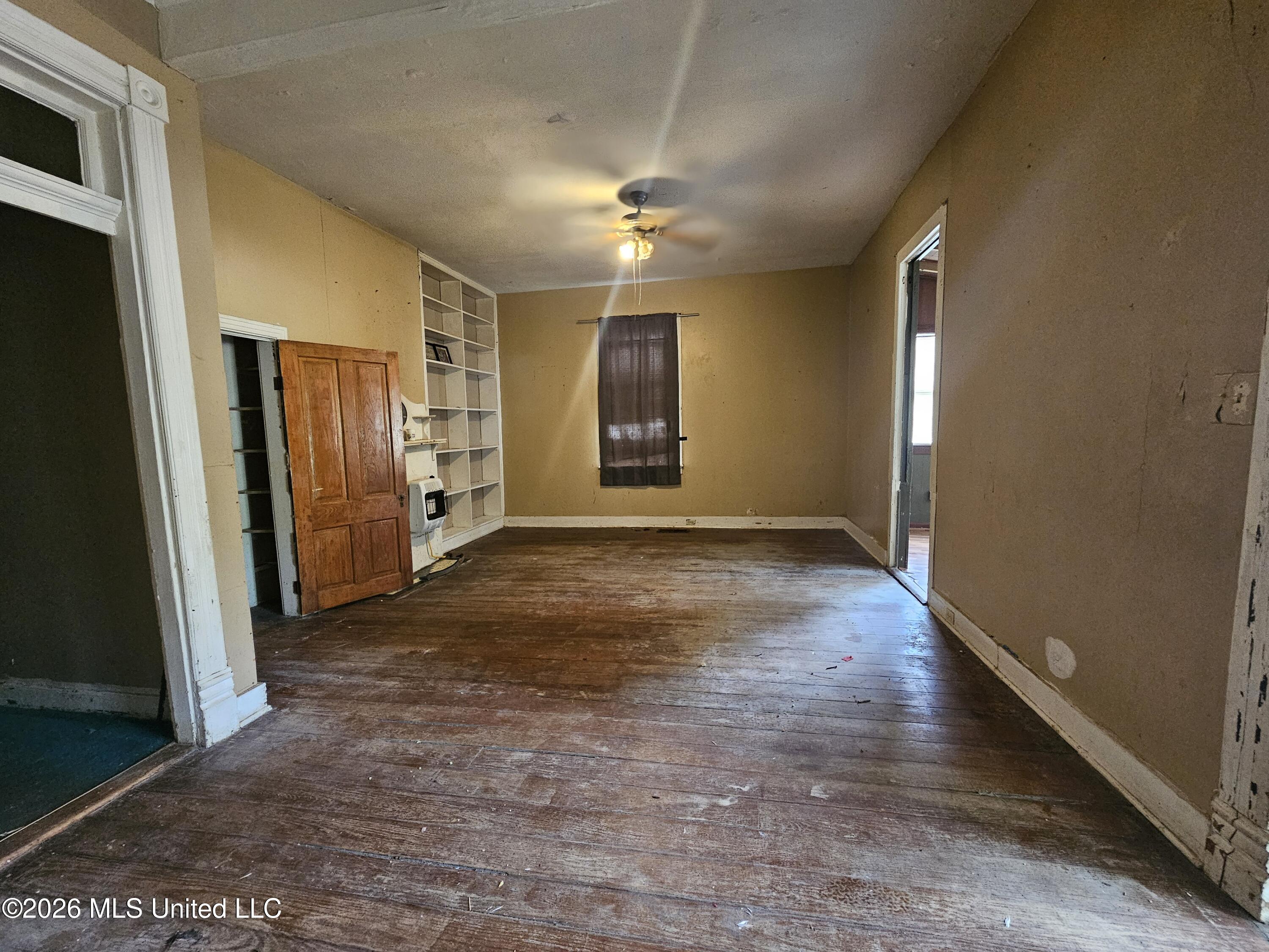 500 B Street Property Photo 2