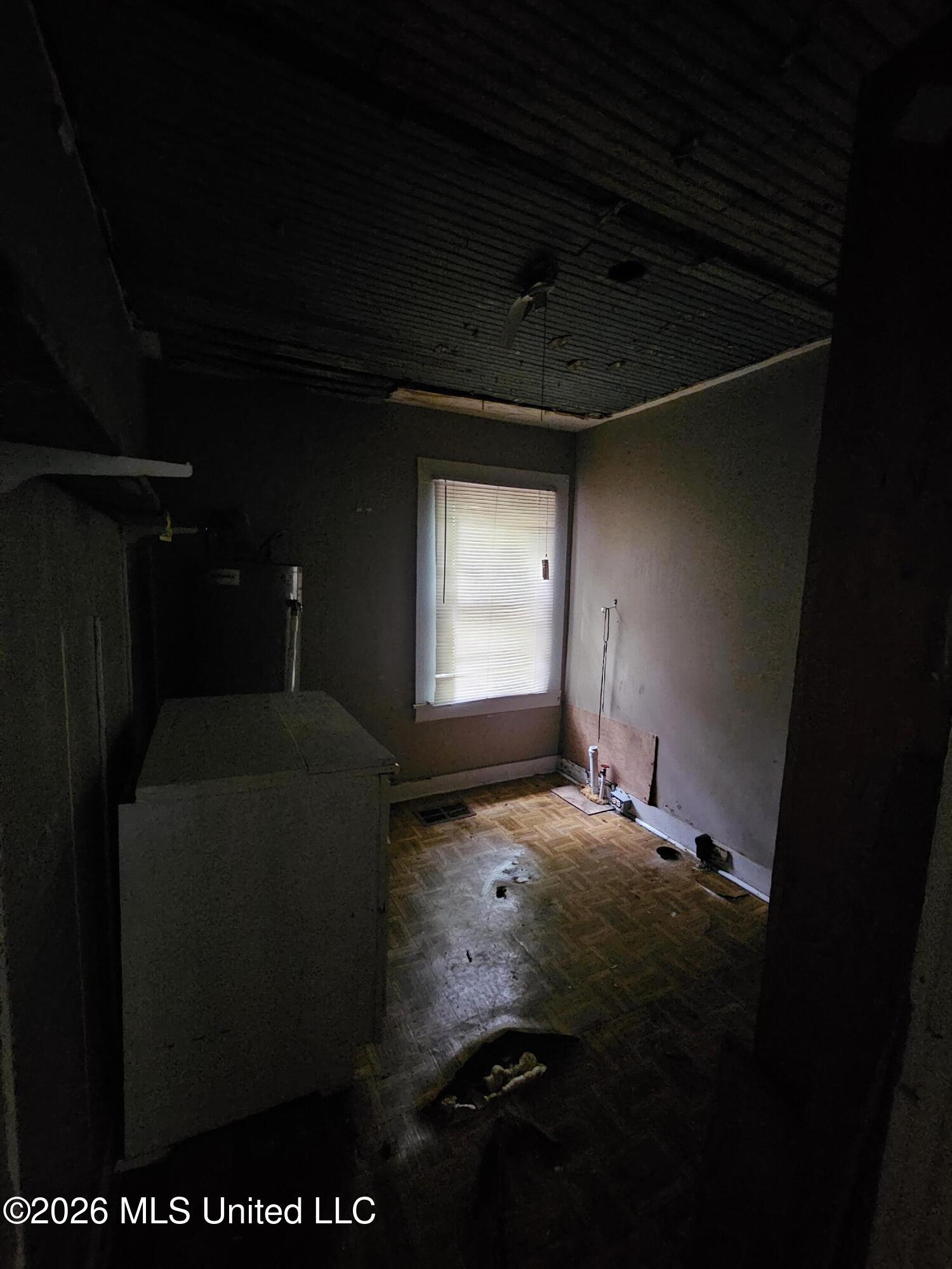 500 B Street Property Photo 9