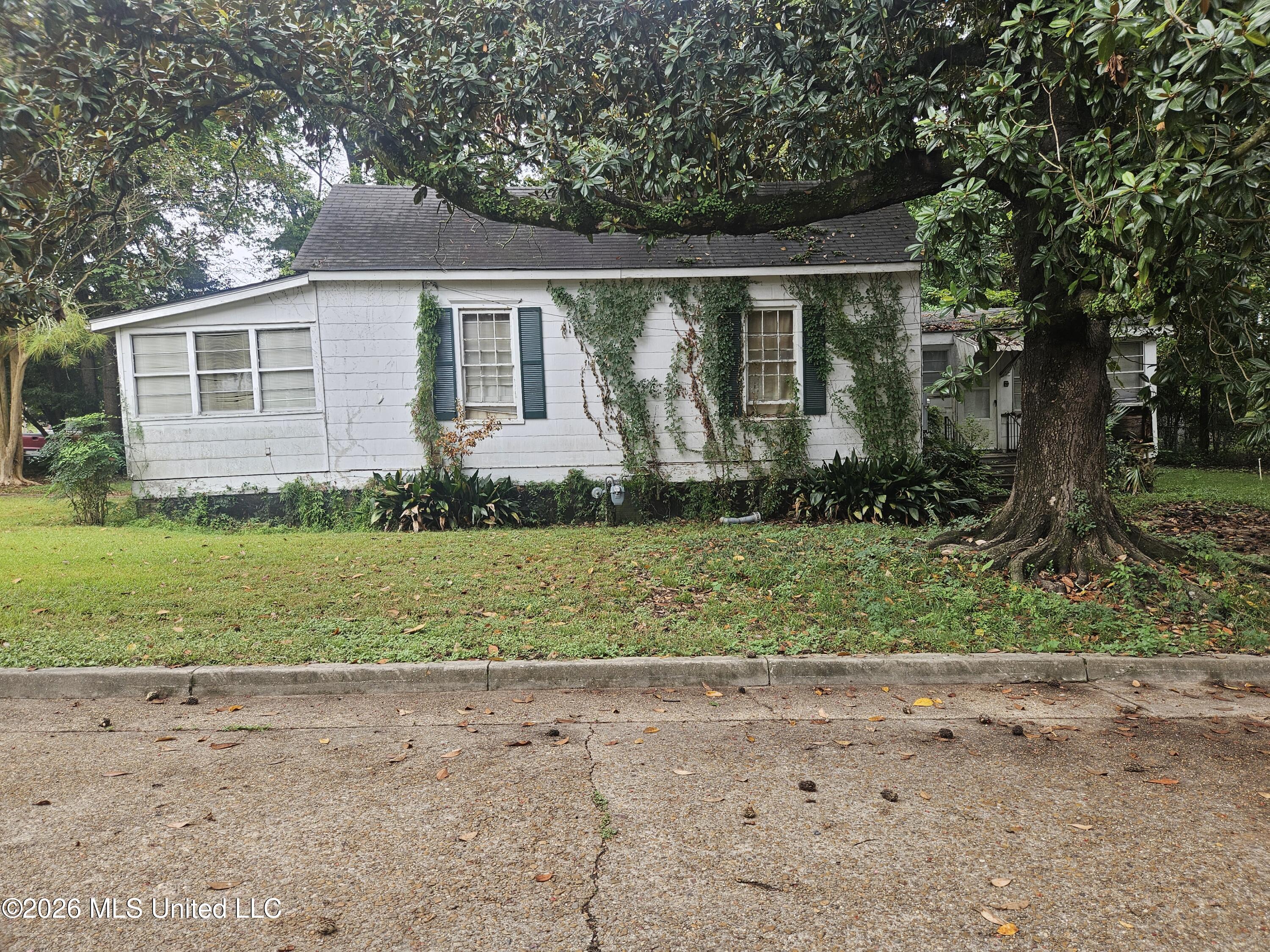 500 B Street Property Photo 12