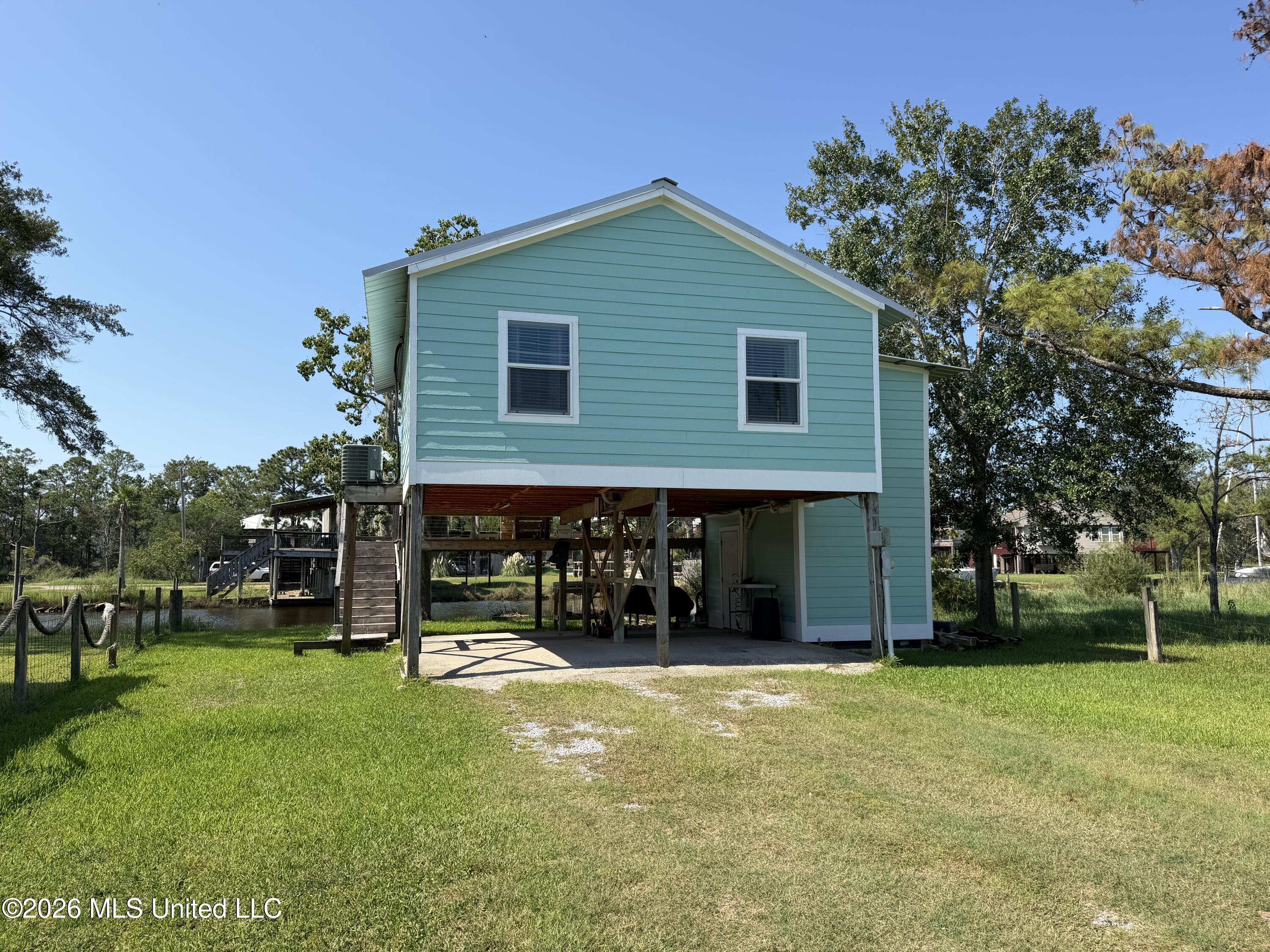 4099 Shark Street Property Photo 1