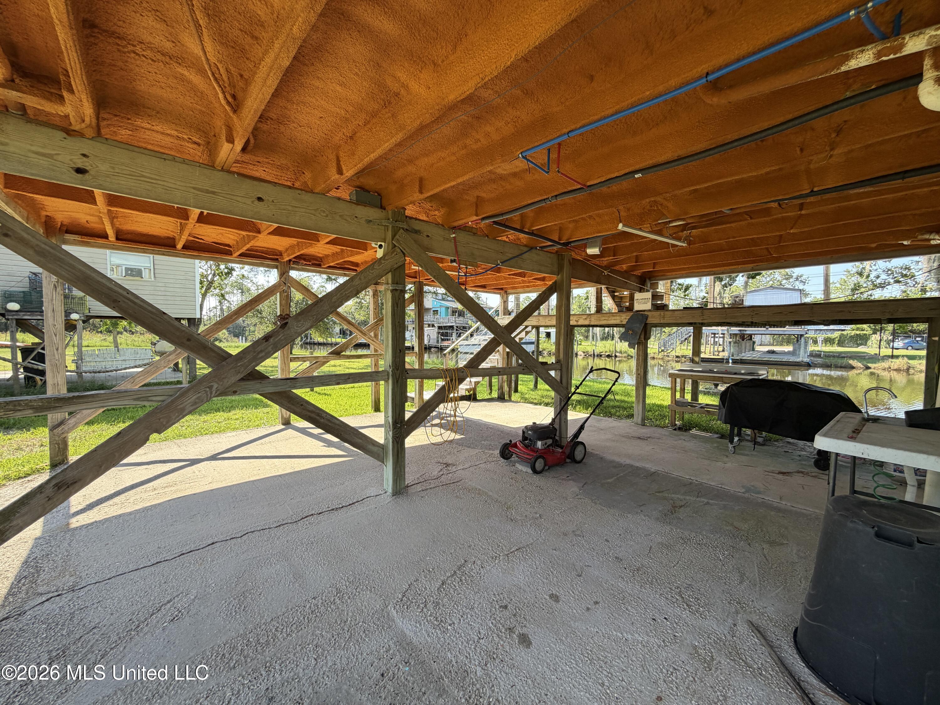 4099 Shark Street Property Photo 17