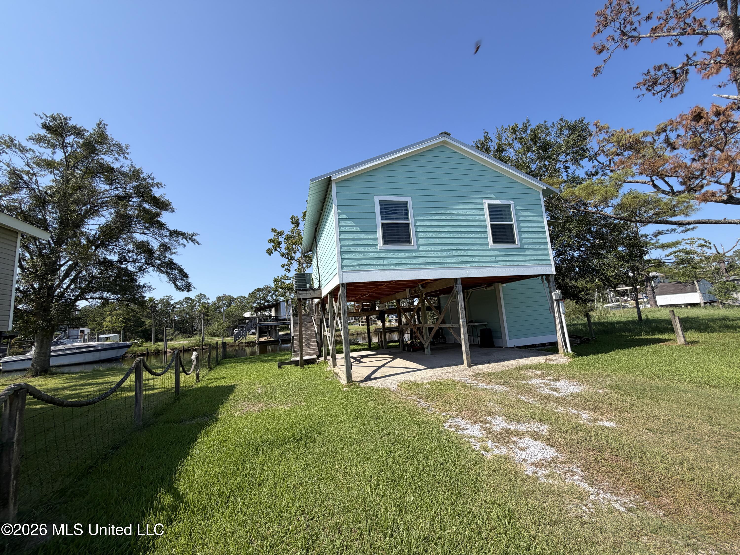 4099 Shark Street Property Photo 18